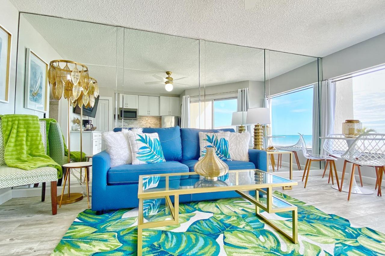 One Bedroom Apartment