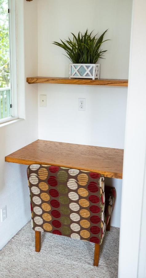 Queen Room with Shared Bathroom