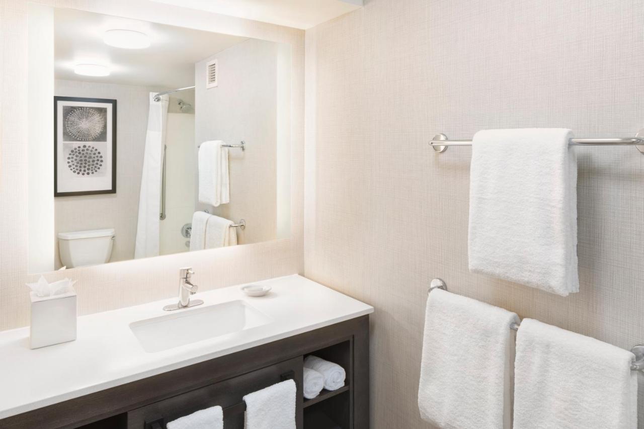 Two-Bedroom King Suite