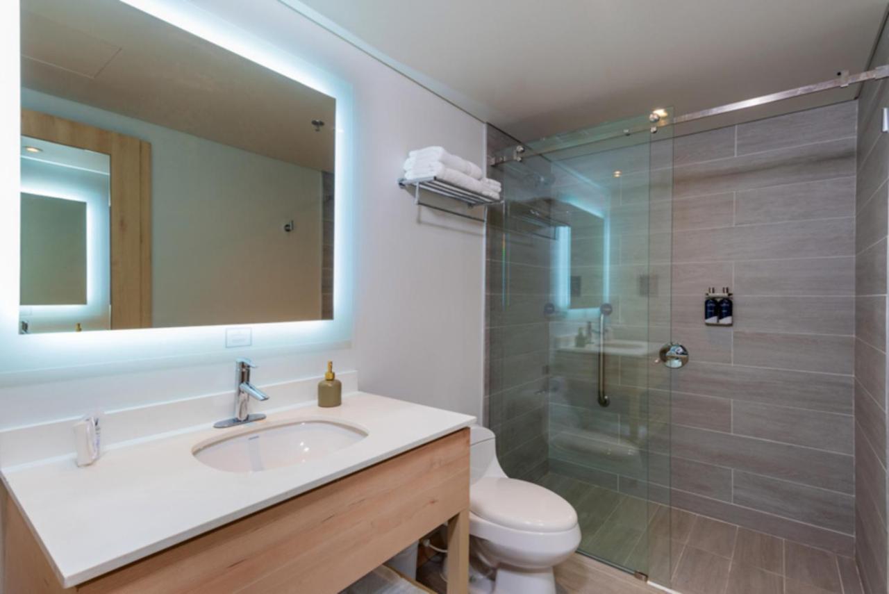 Superior Twin Room,1256868163:JPEG