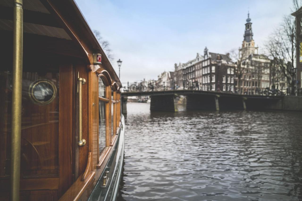 New Amsterdam Suite with Canal View