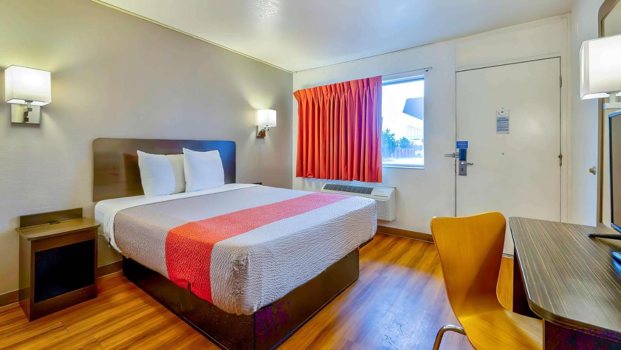Double Room - Disability Access - Roll In Shower,1262038954:JPEG