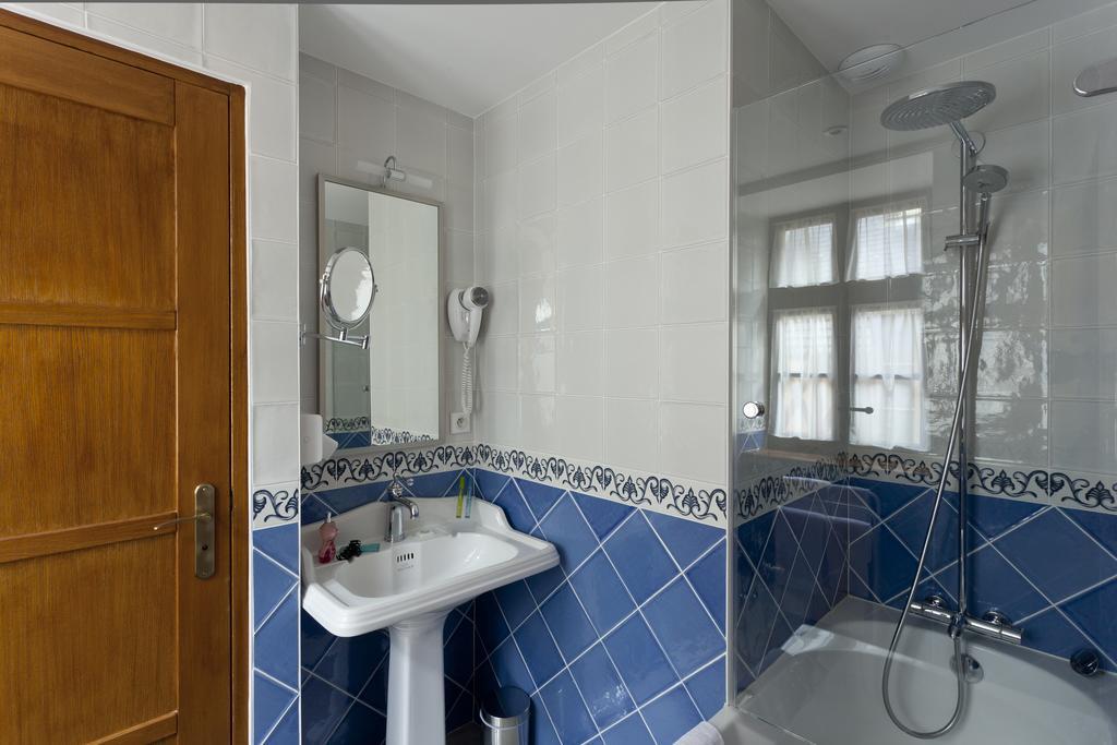 Superior Twin Room with Sea View