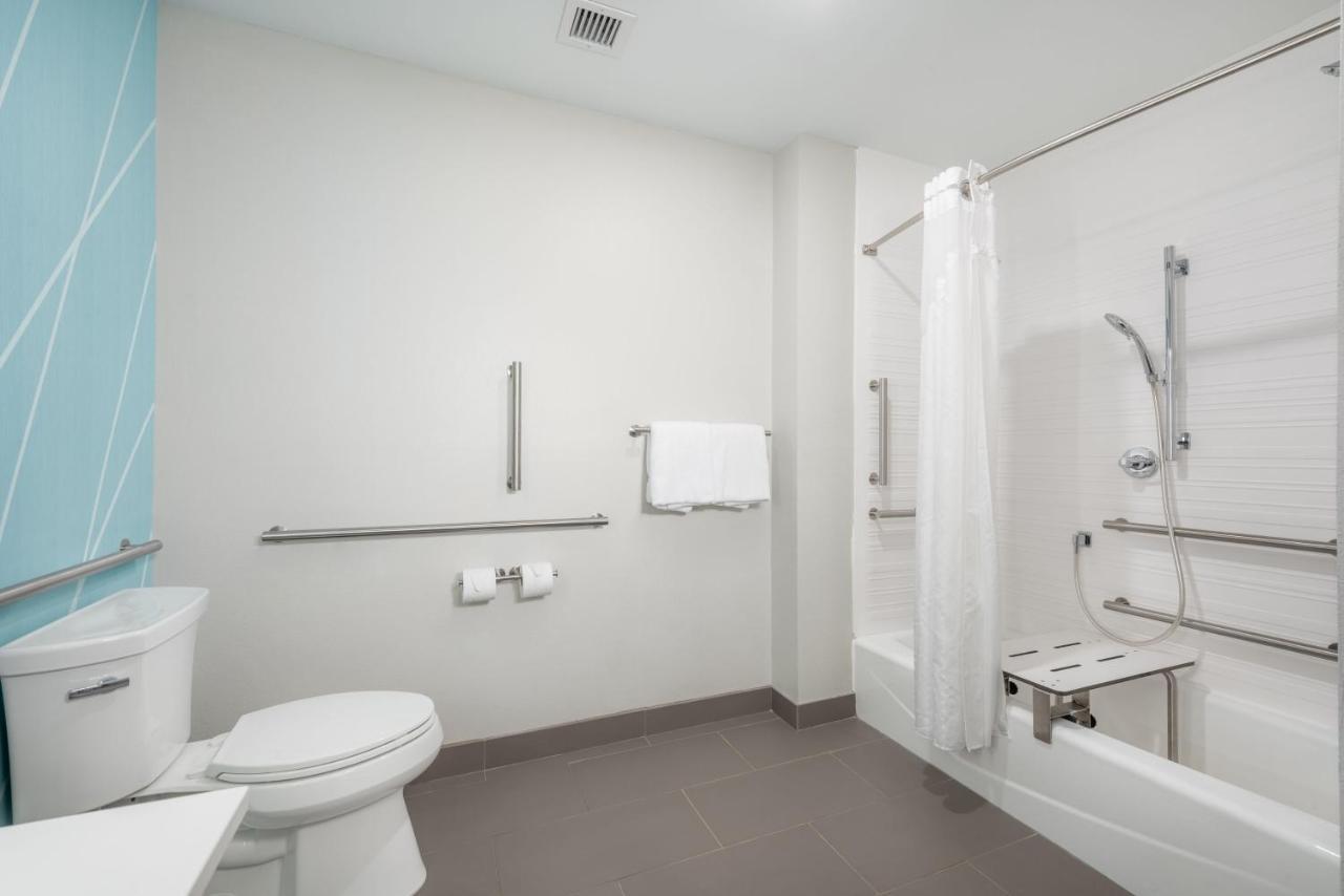 Standard King Room,1271452084:JPEG