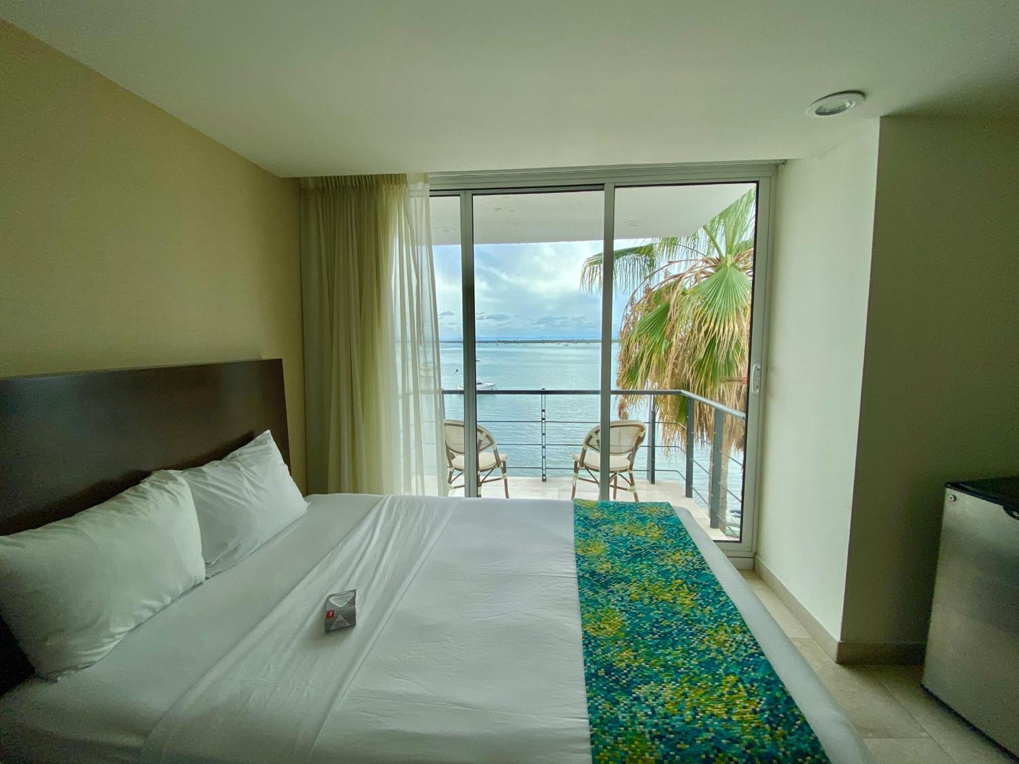 Junior Suite,1705587316:JPEG