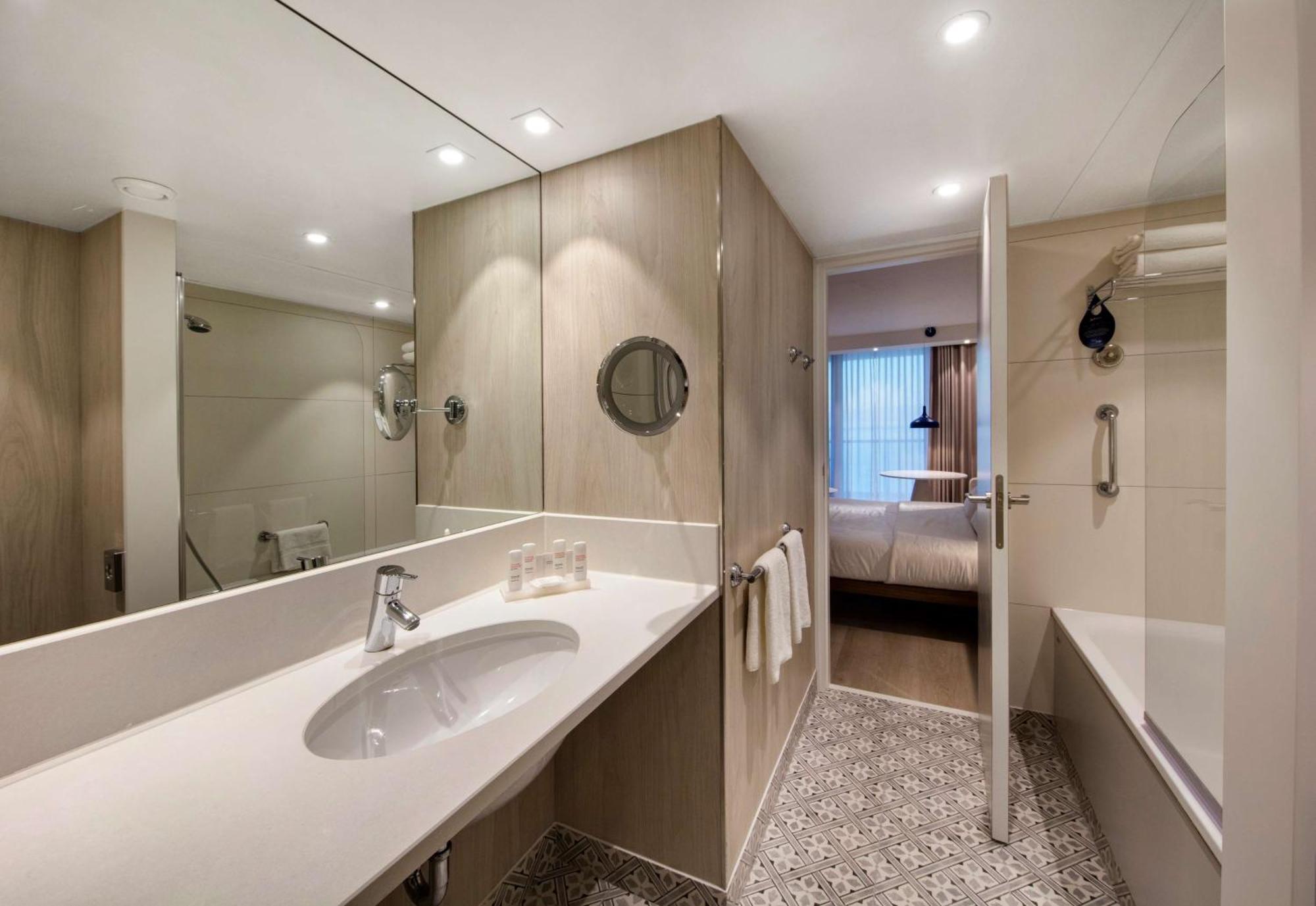 Superior Room with Sea View and Terrace