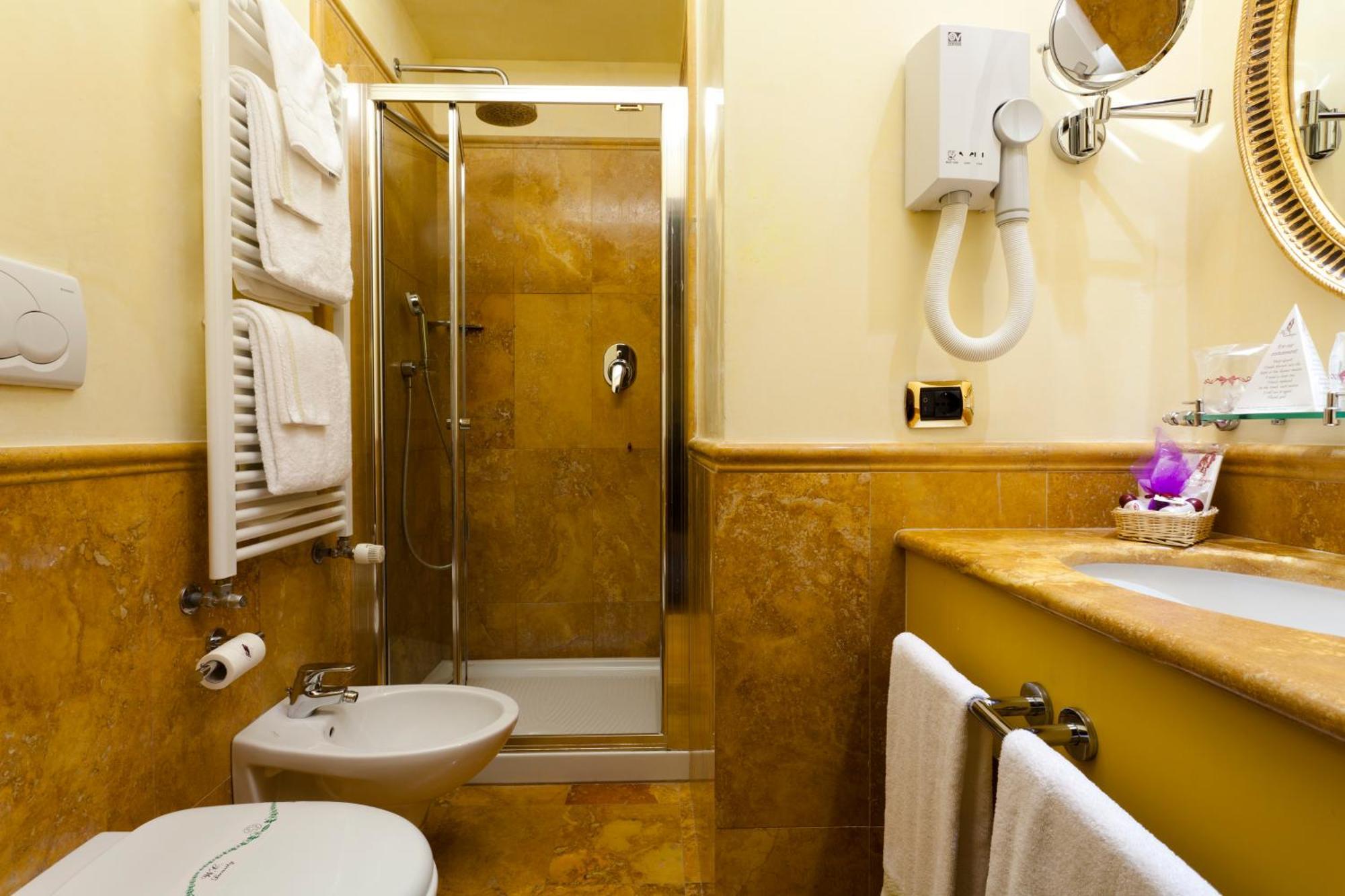 Classic Double or Twin Room