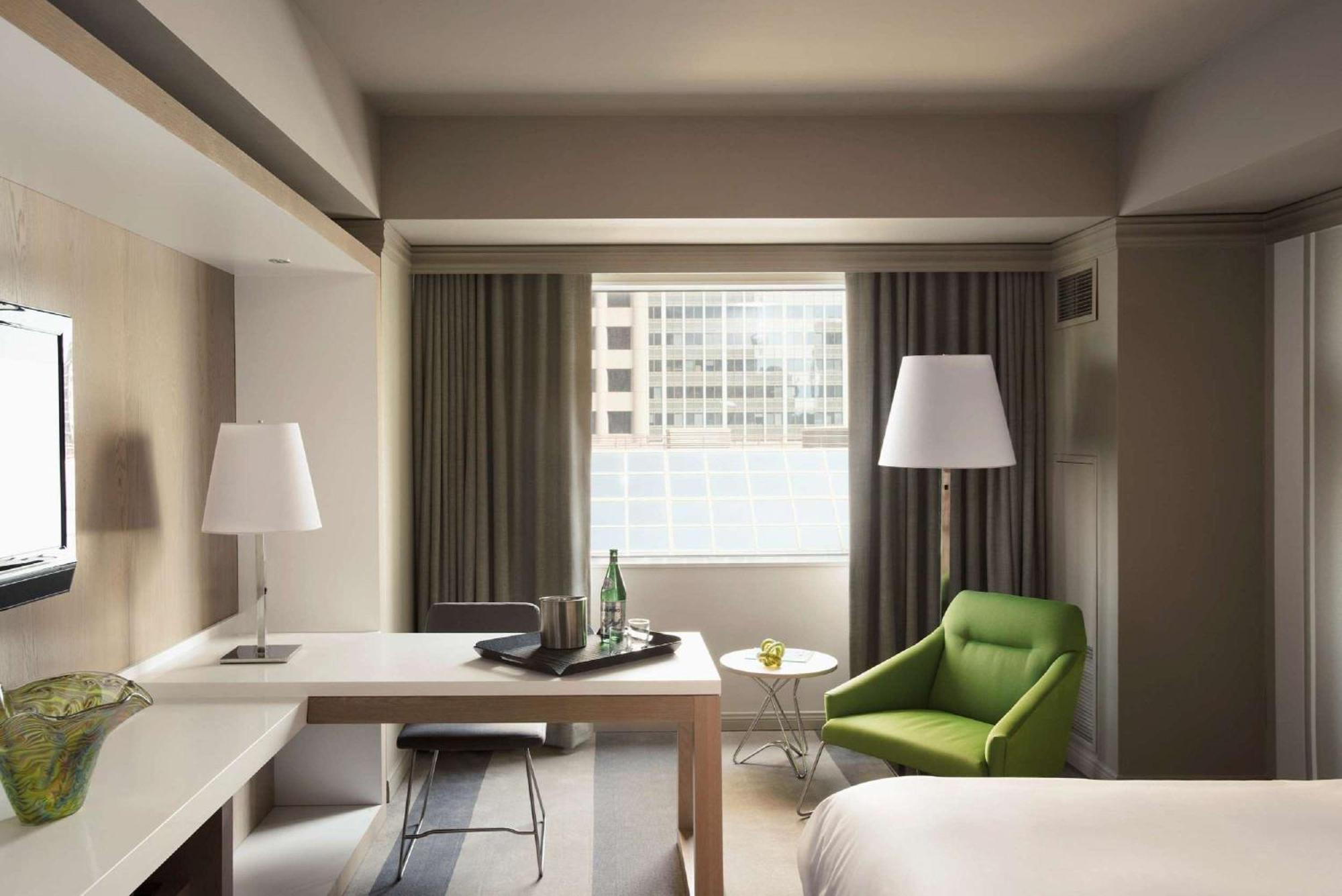 Premium King Room - Non-Smoking,1595397621:JPEG