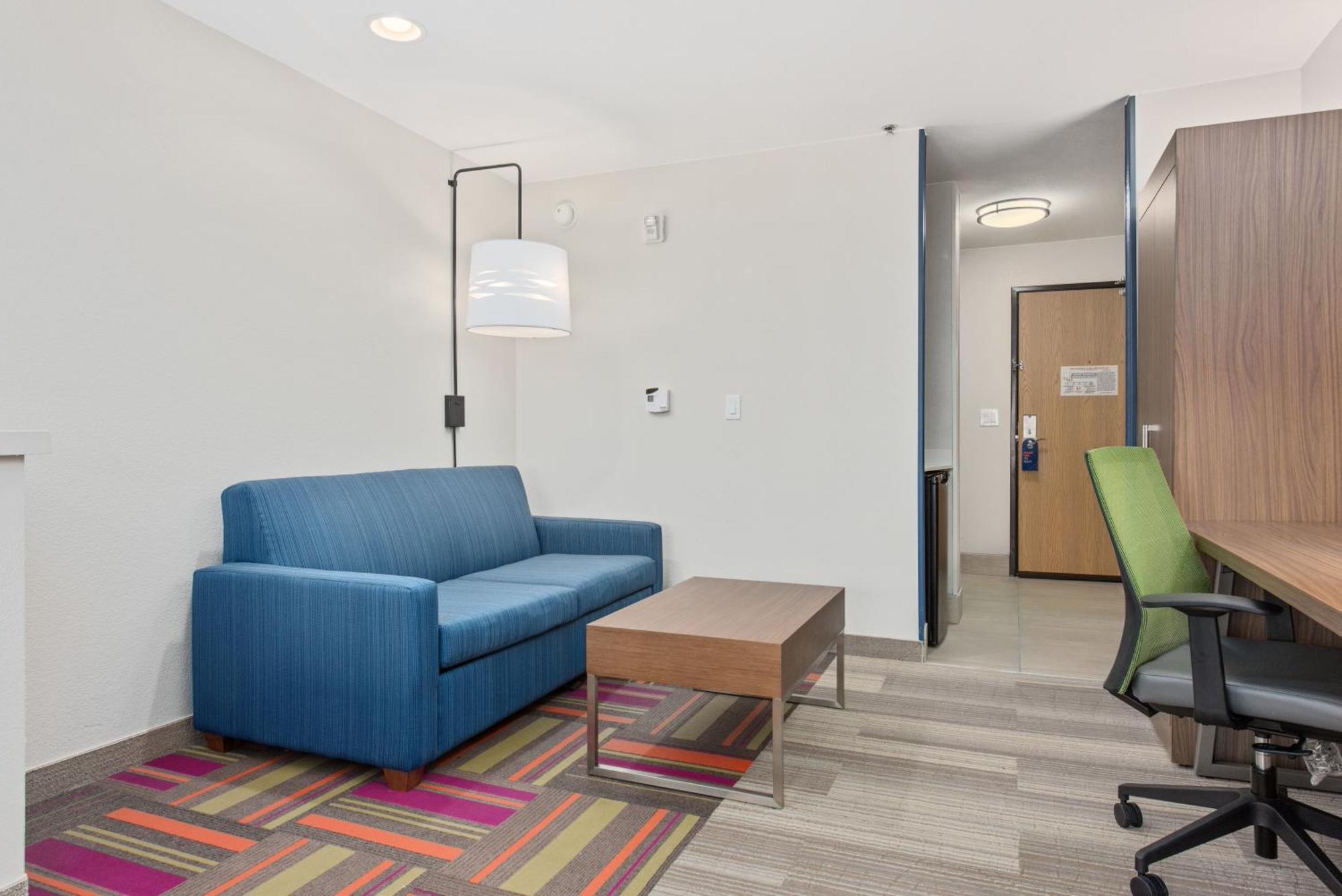 King Suite with Sofa Bed