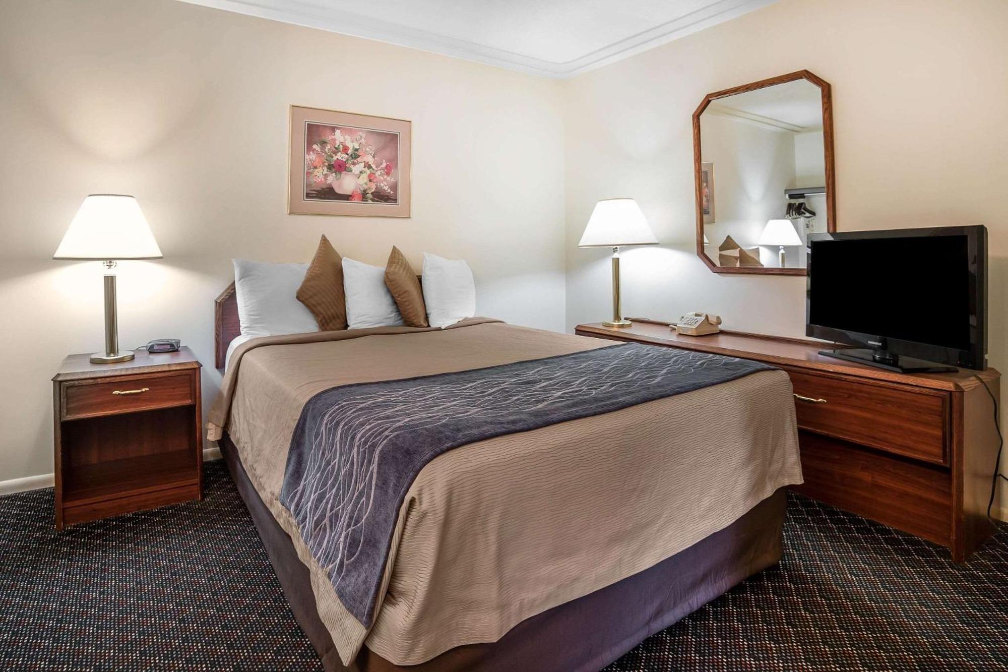 Double Suite with Two Double Beds