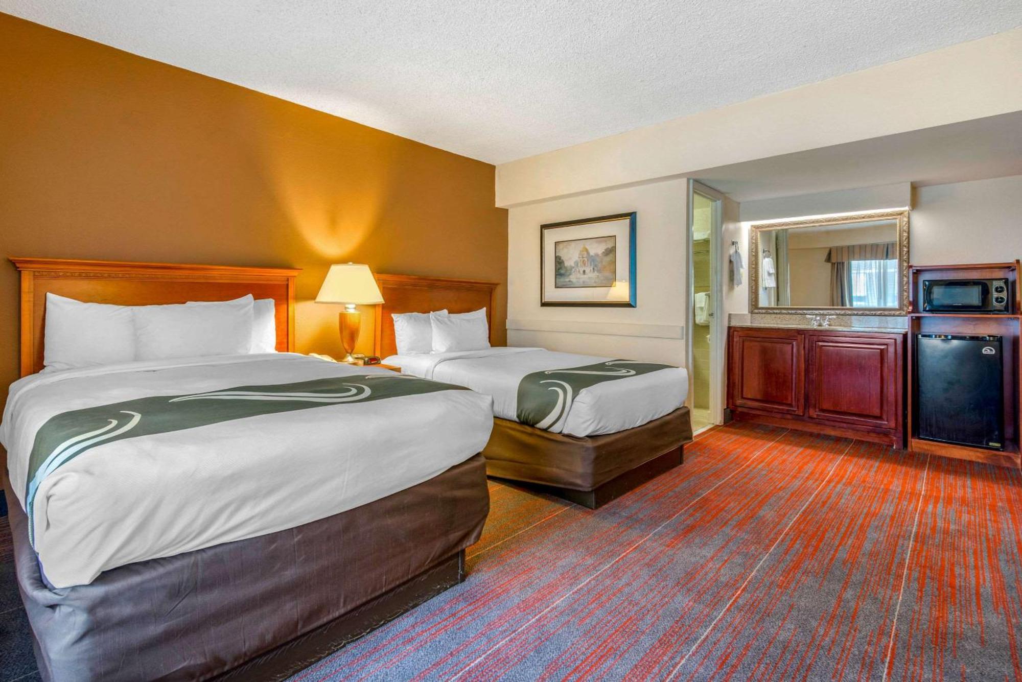 Double Room with Two Double Beds - Non-Smoking