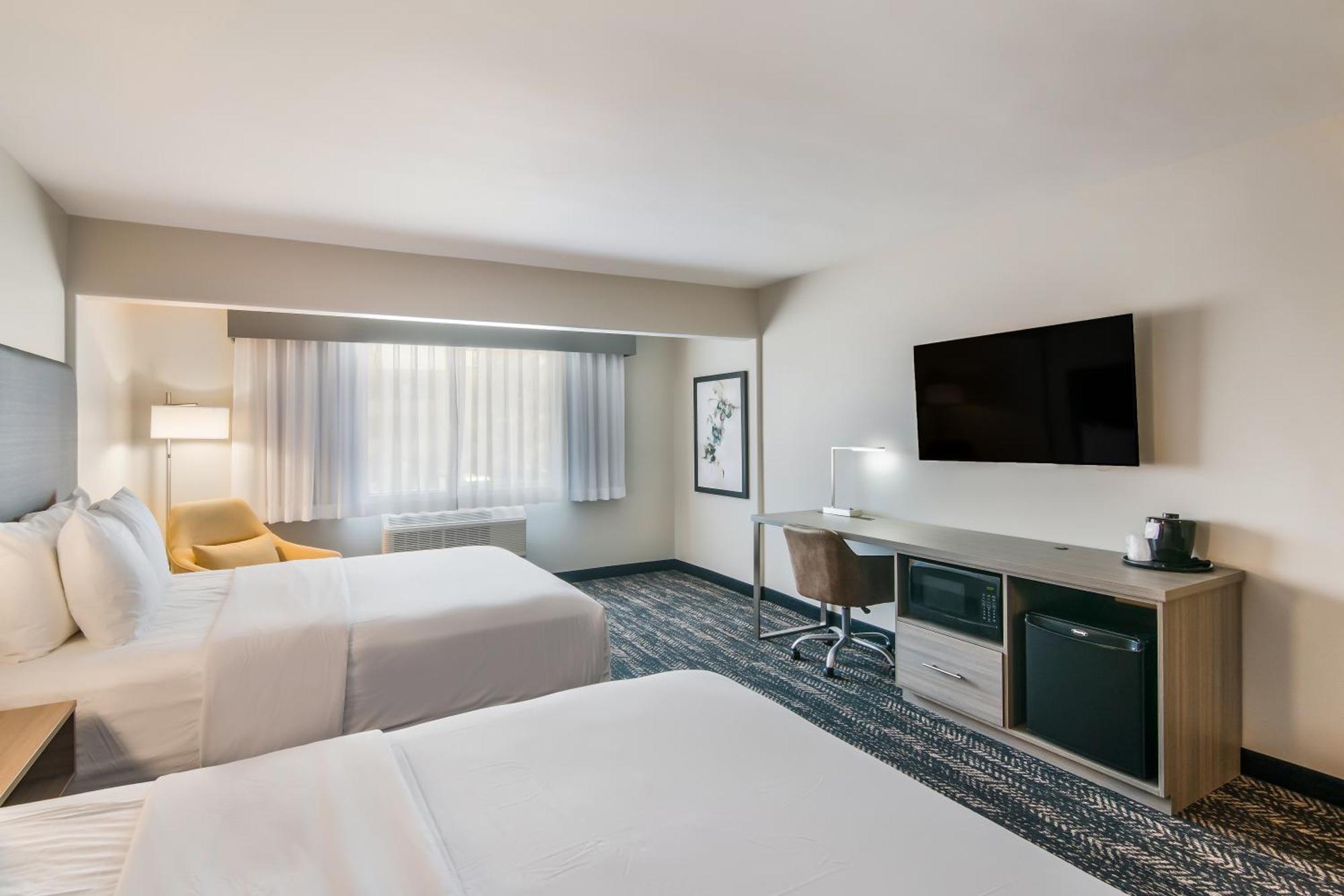 Queen Room with Two Queen Beds - Non-Smoking