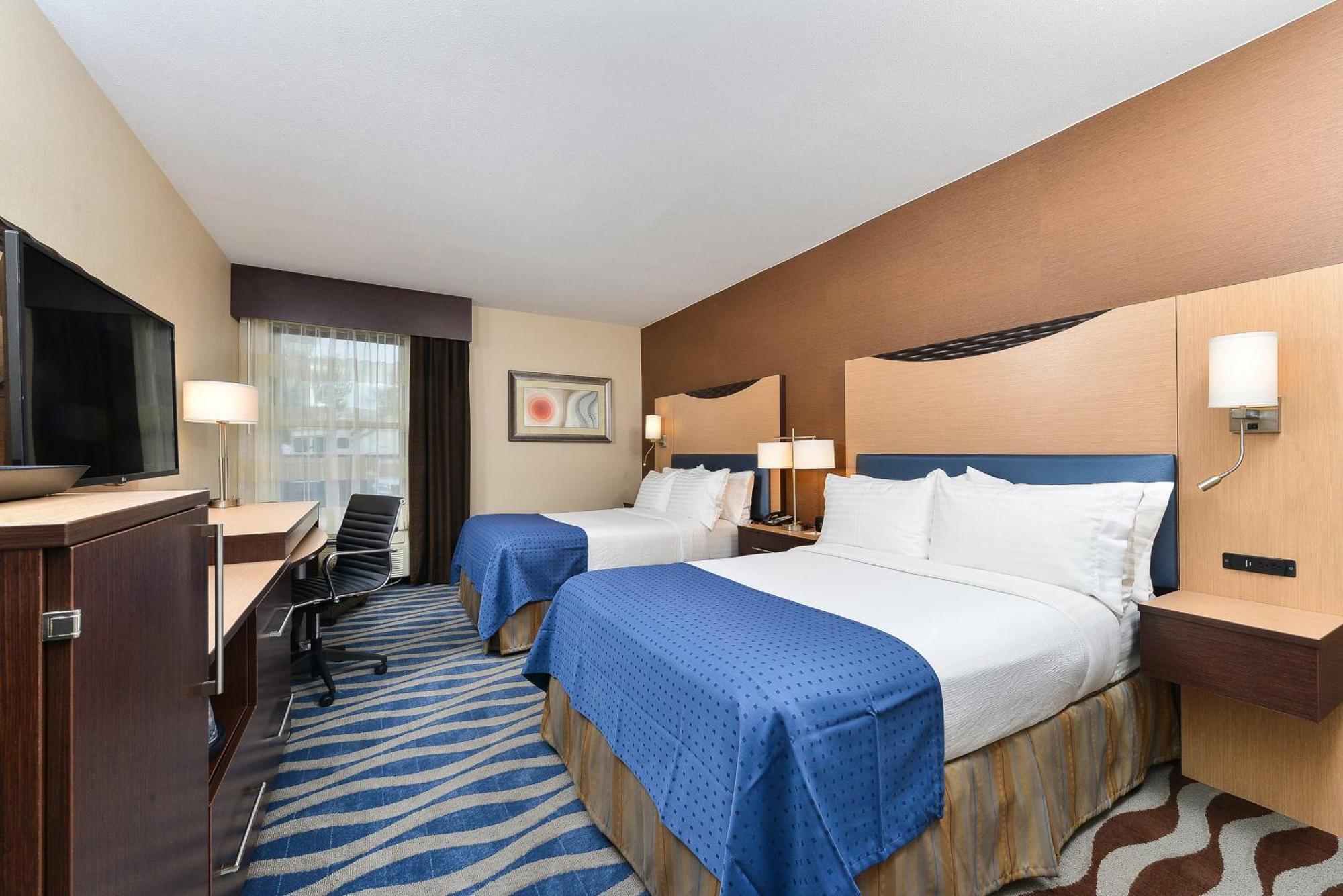 Standard Double Room with Two Double Beds,1275851083:JPEG