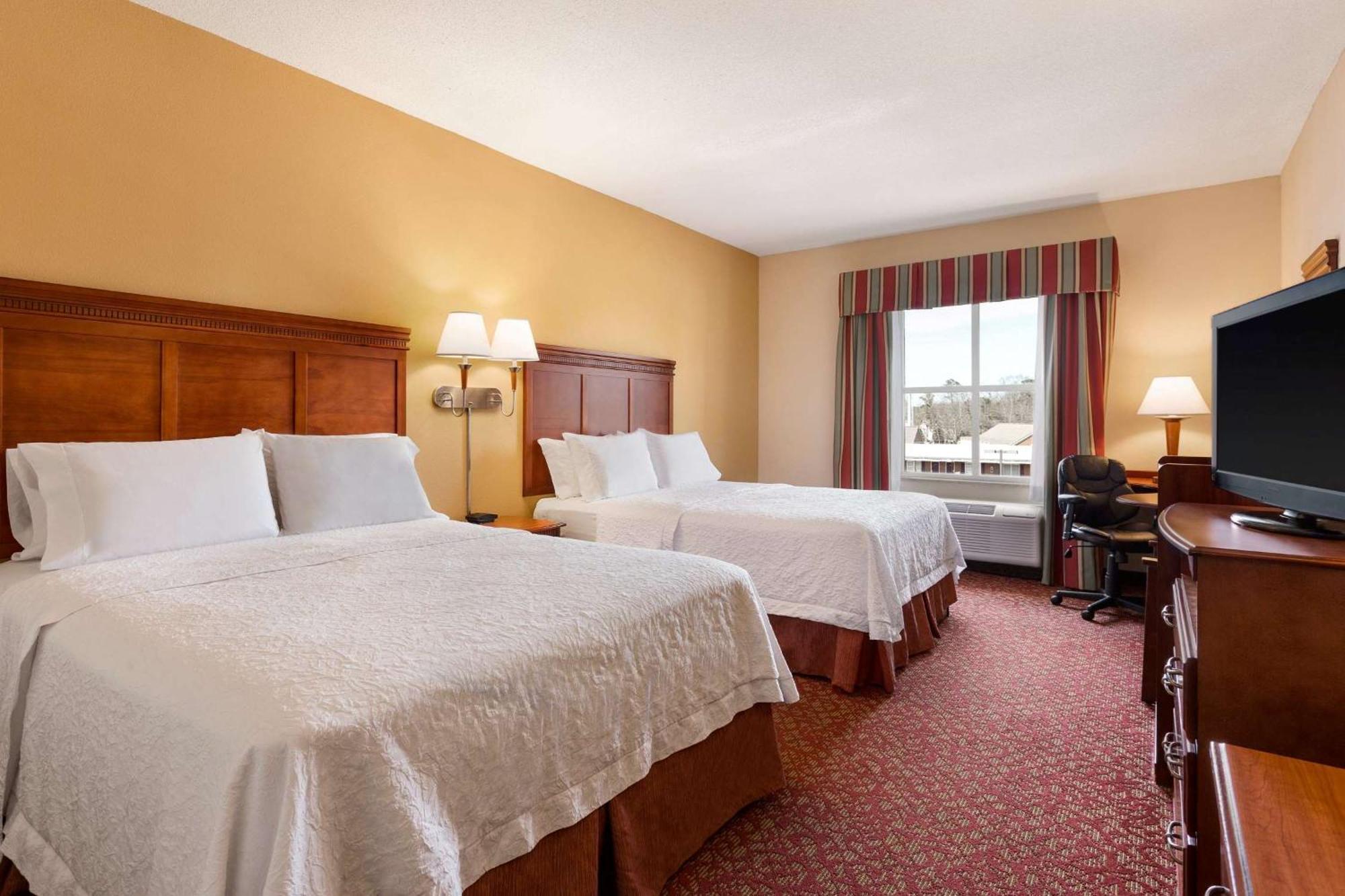 Room with Two Queen Beds - Non-Smoking,1275909271:JPEG