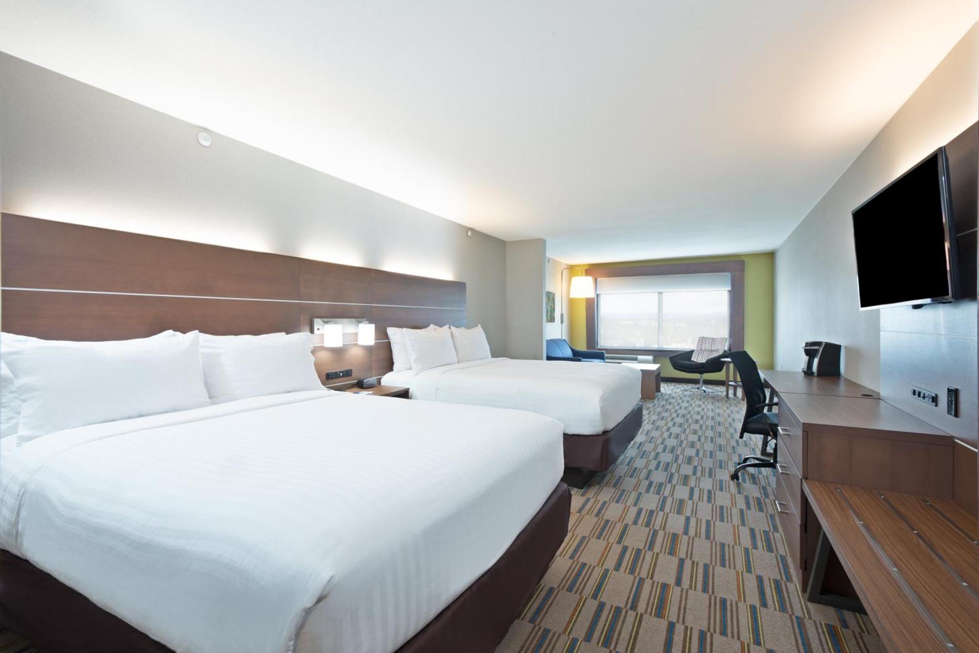 Suite with Two Queen Beds