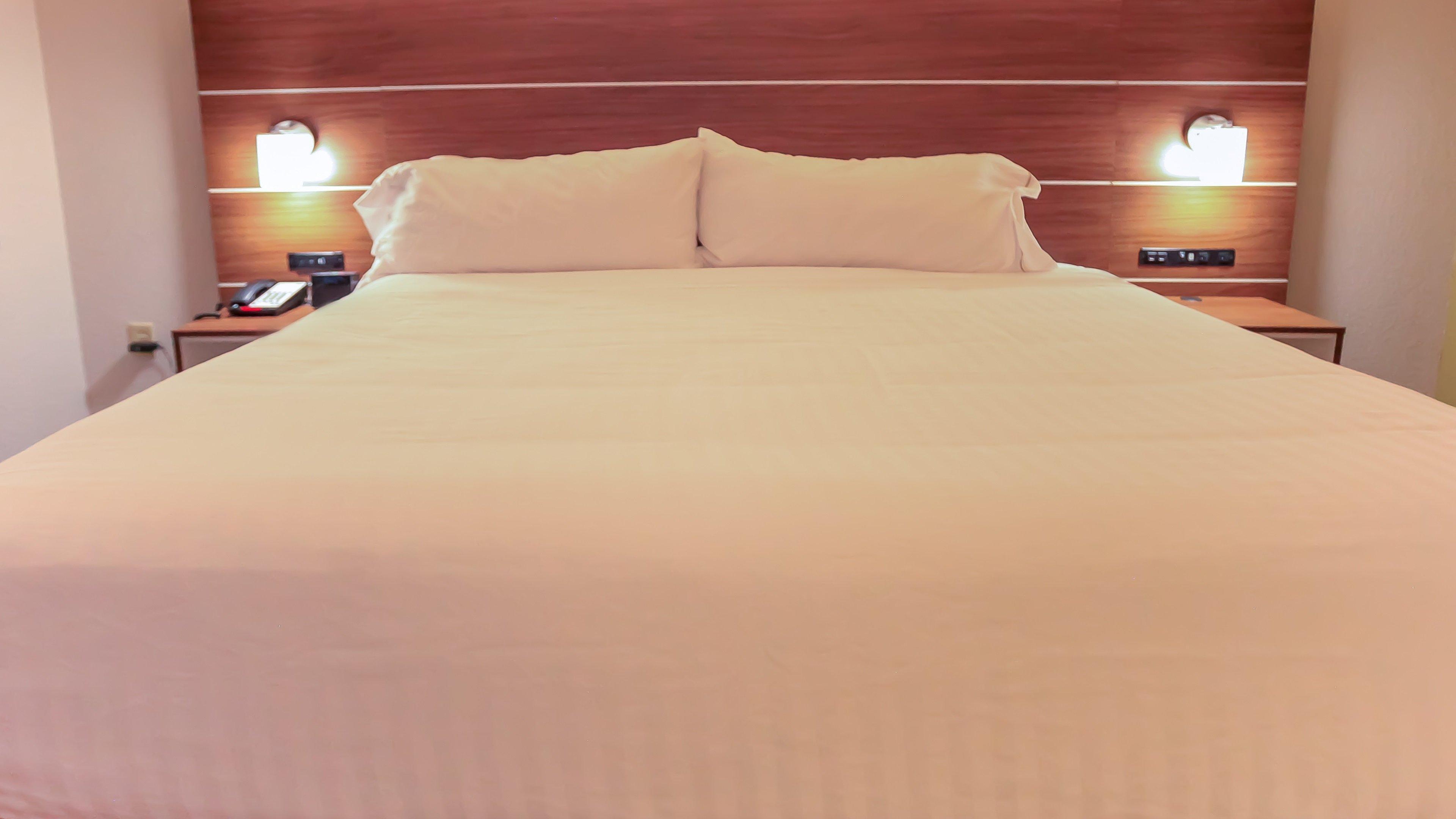 King Room - Mobility Access/Hearing Accessible