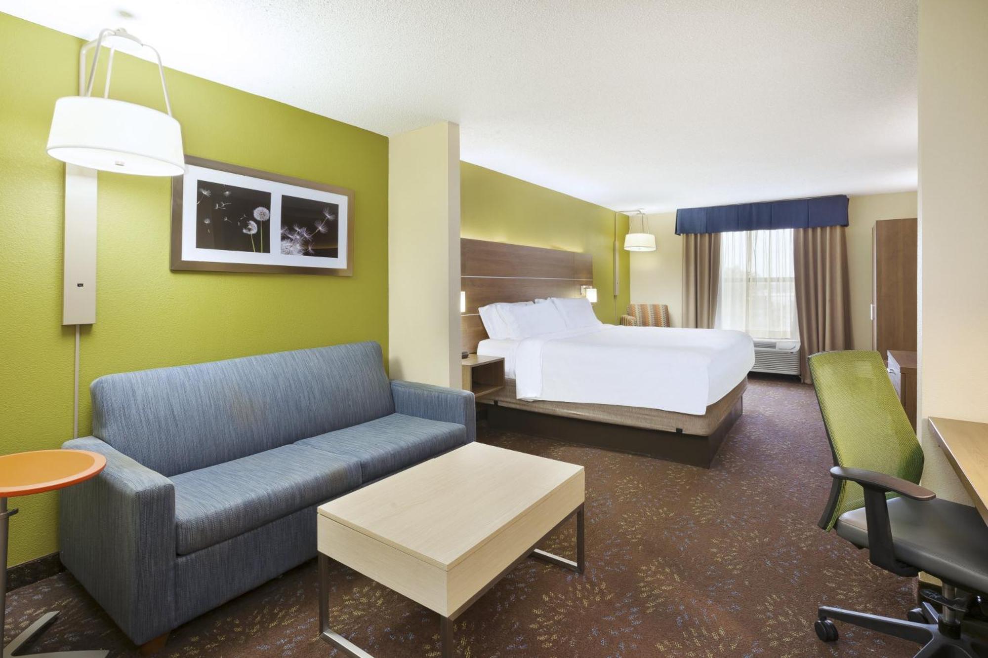Standard King Room