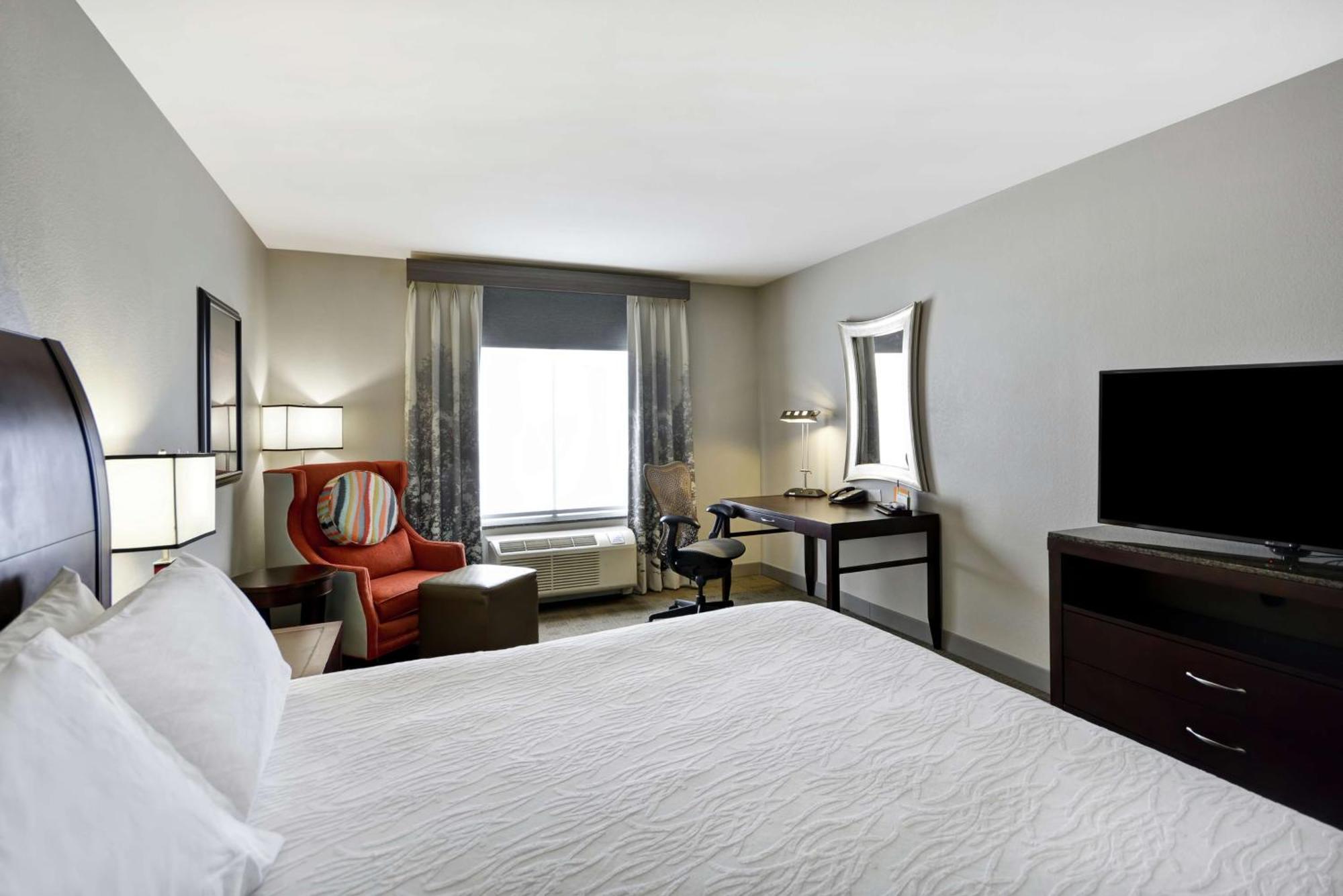 King Room,1551986848:JPEG