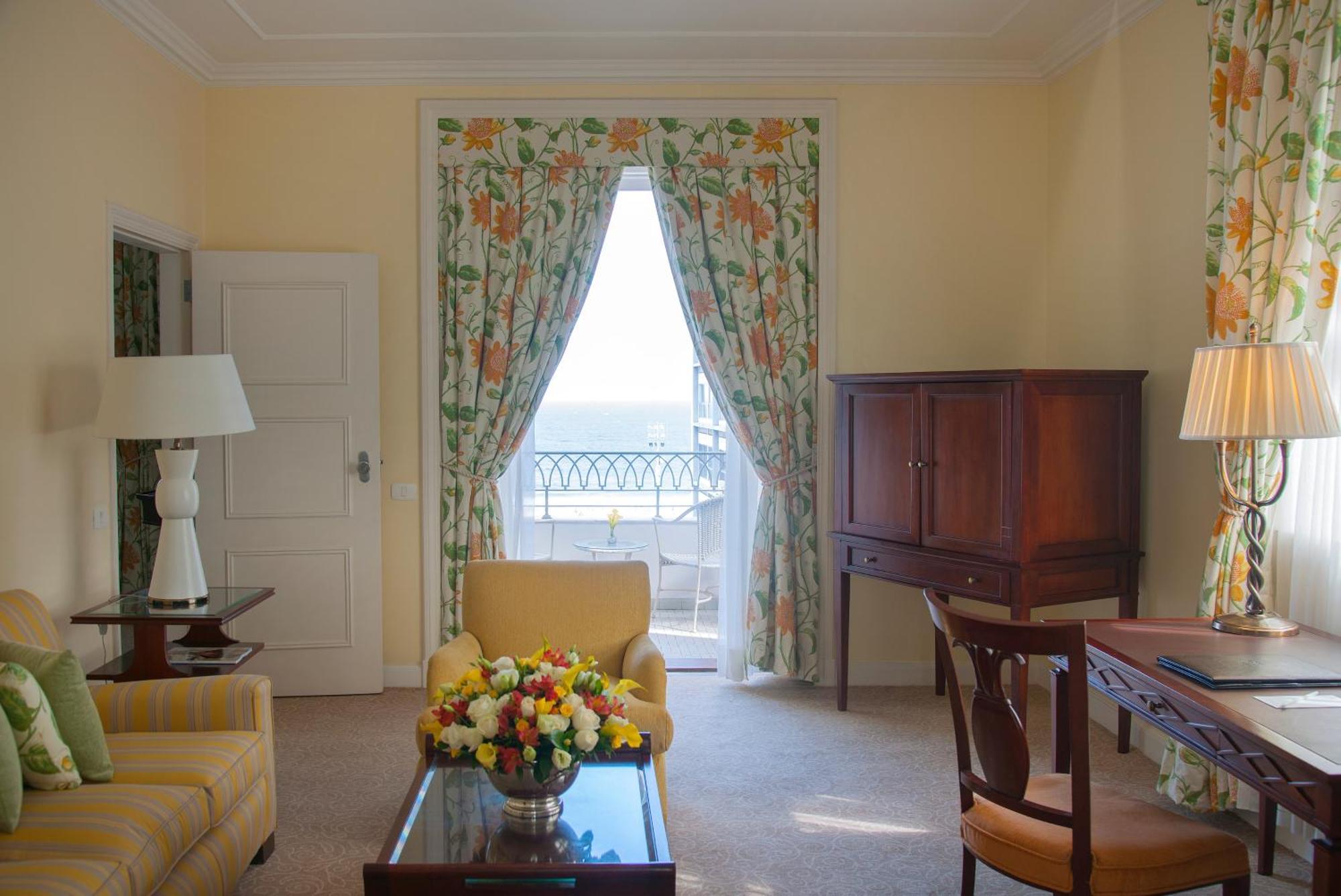 One-Bedroom Pool View Suite