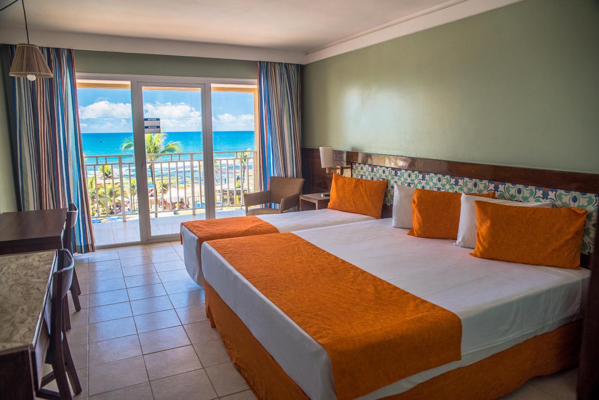 Deluxe Triple Room with Front Sea View