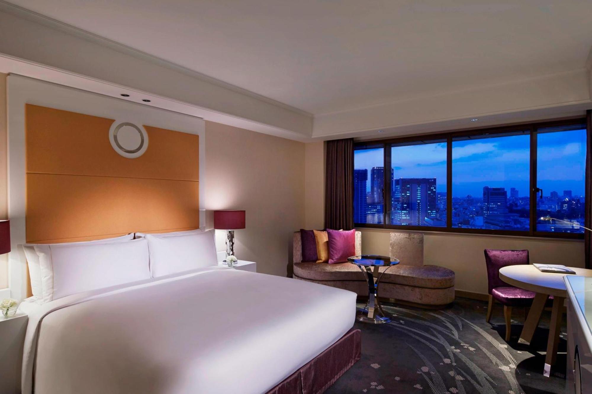 Deluxe King Room - High Floor