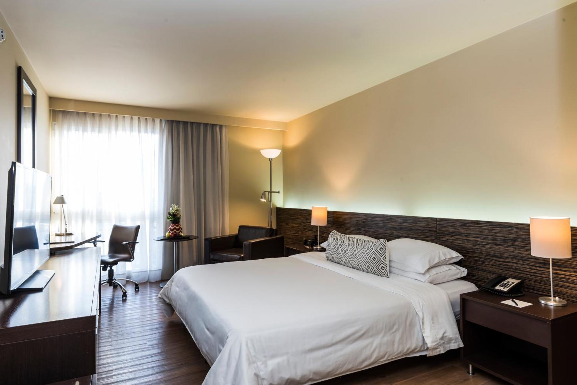 Economy-No breakfast-No gym-No Poll,1278016072:JPEG