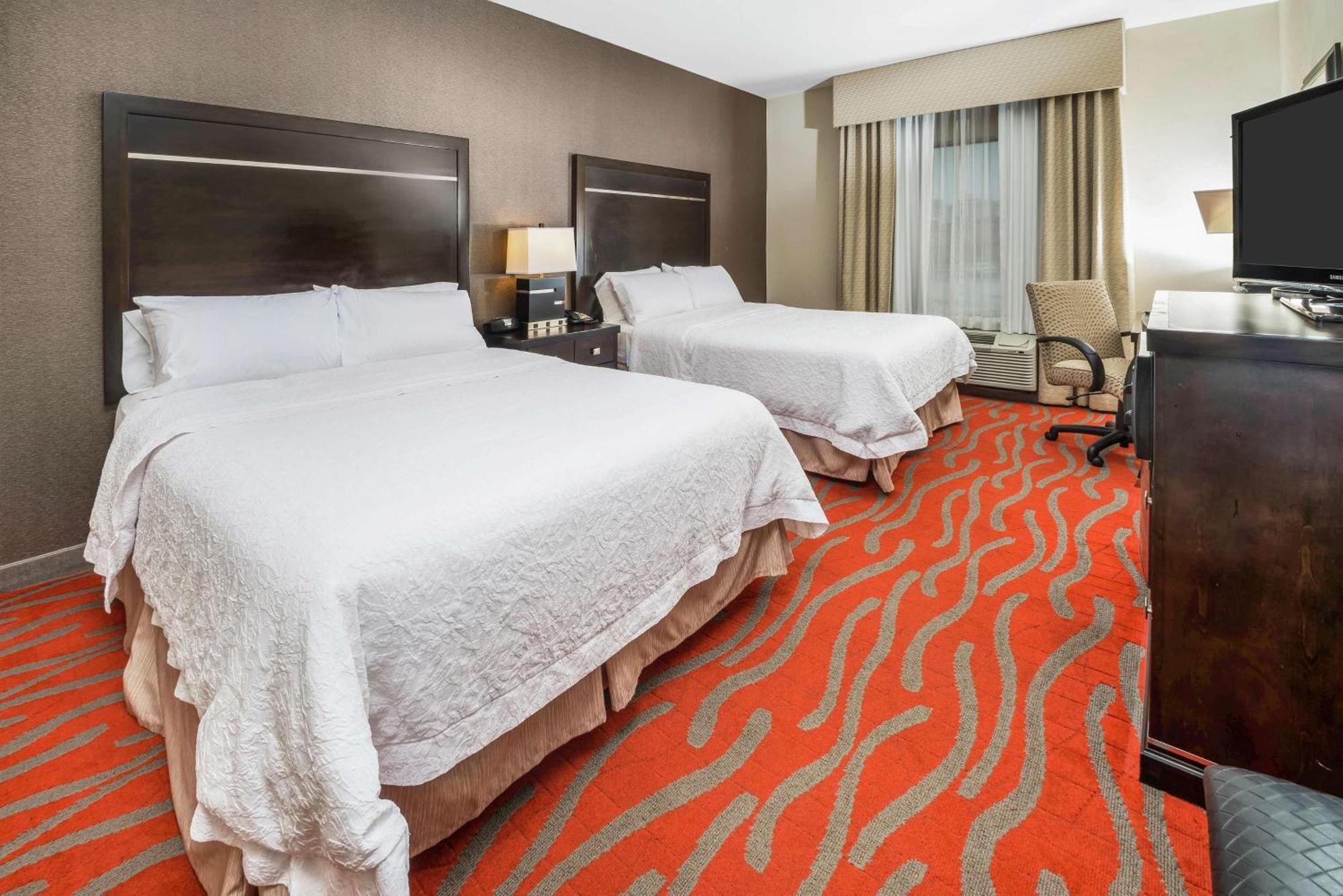 Room with Two Queen Beds - Non-Smoking