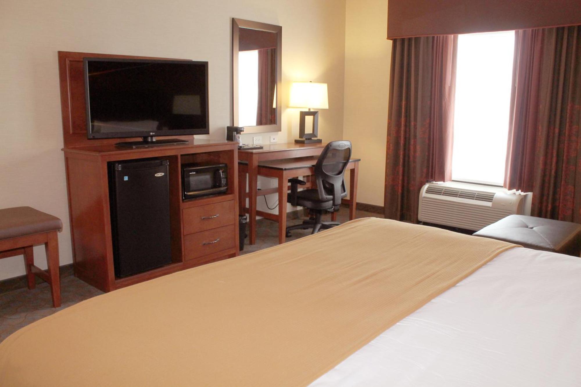 Standard King Room with Sofa Bed