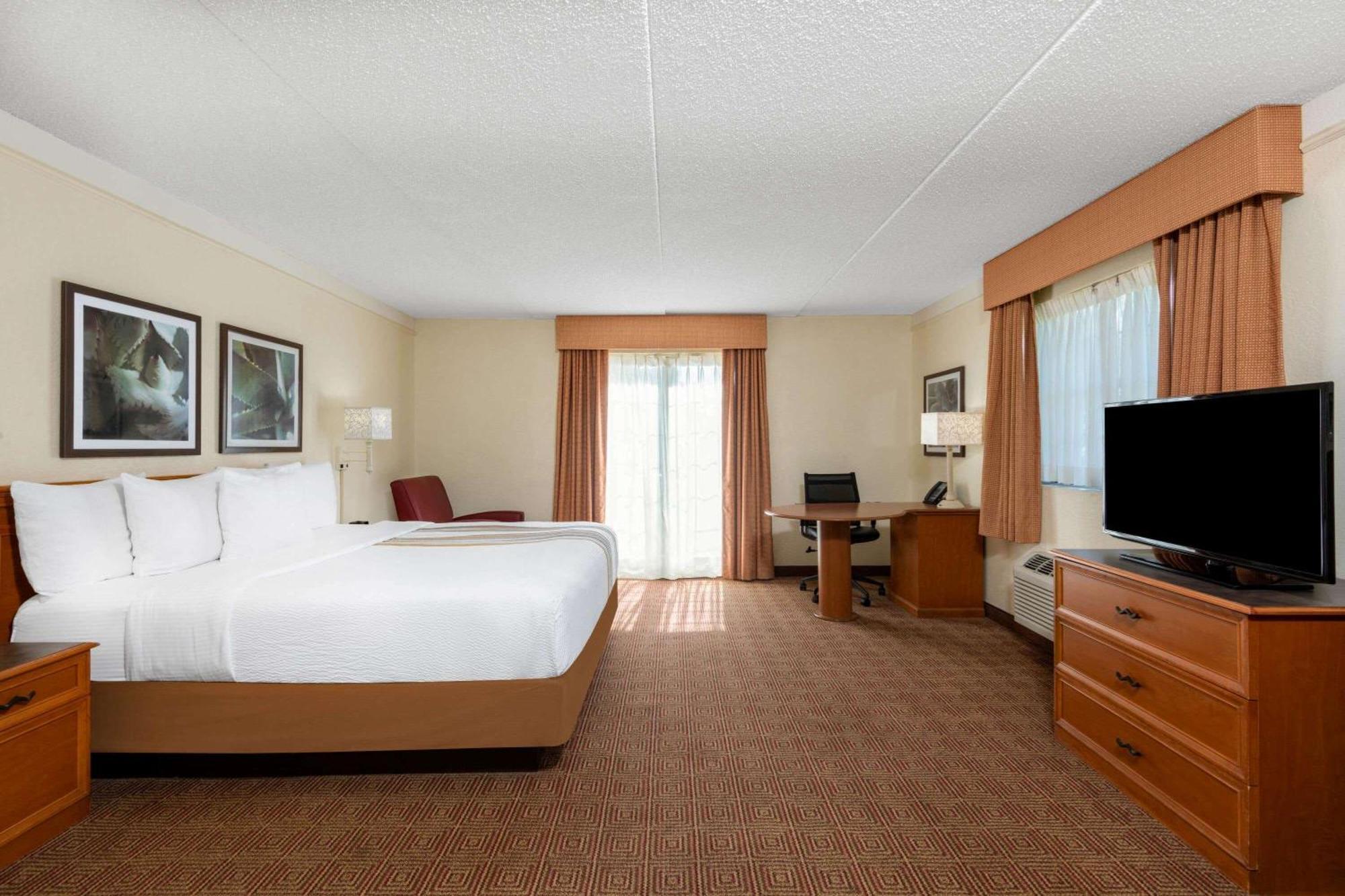 Executive King Room