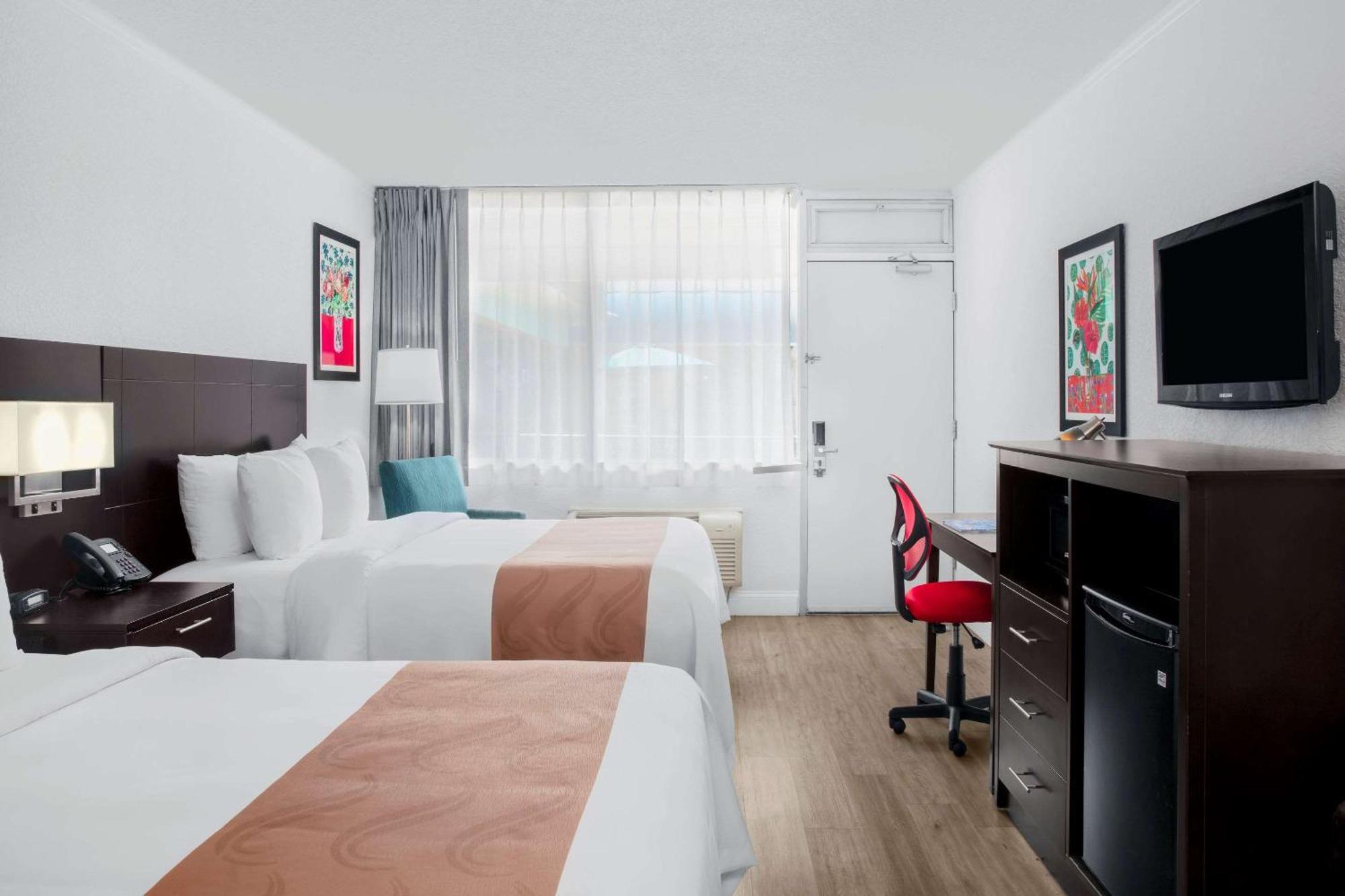 Deluxe Queen Room with Two Queen Beds - Accessible/Non-Smoking,1279548703:JPEG