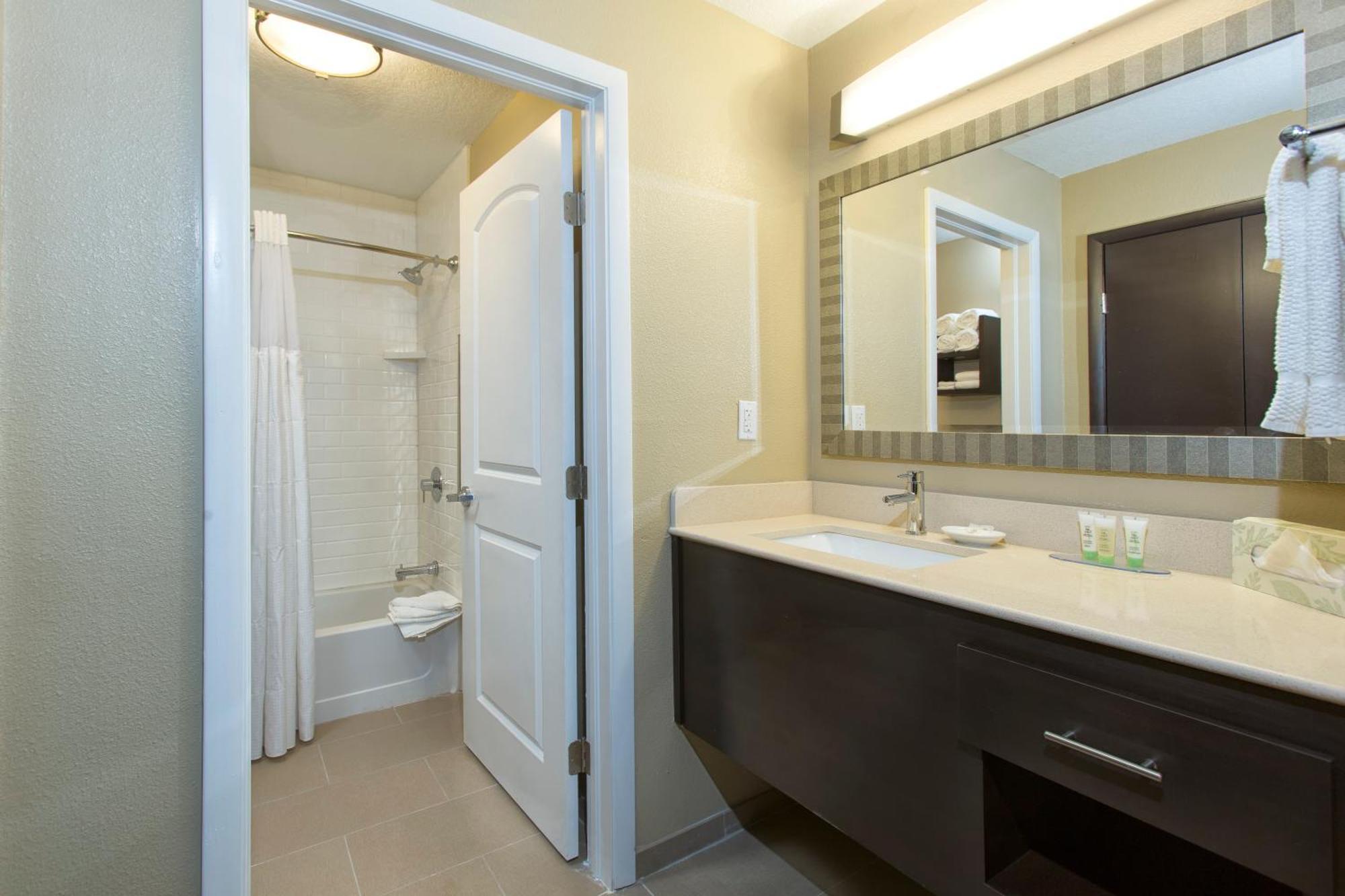Two-Bedroom Suite