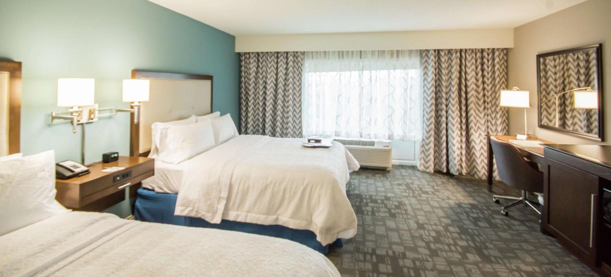 Queen Room with Two Queen Beds (4 Adults)