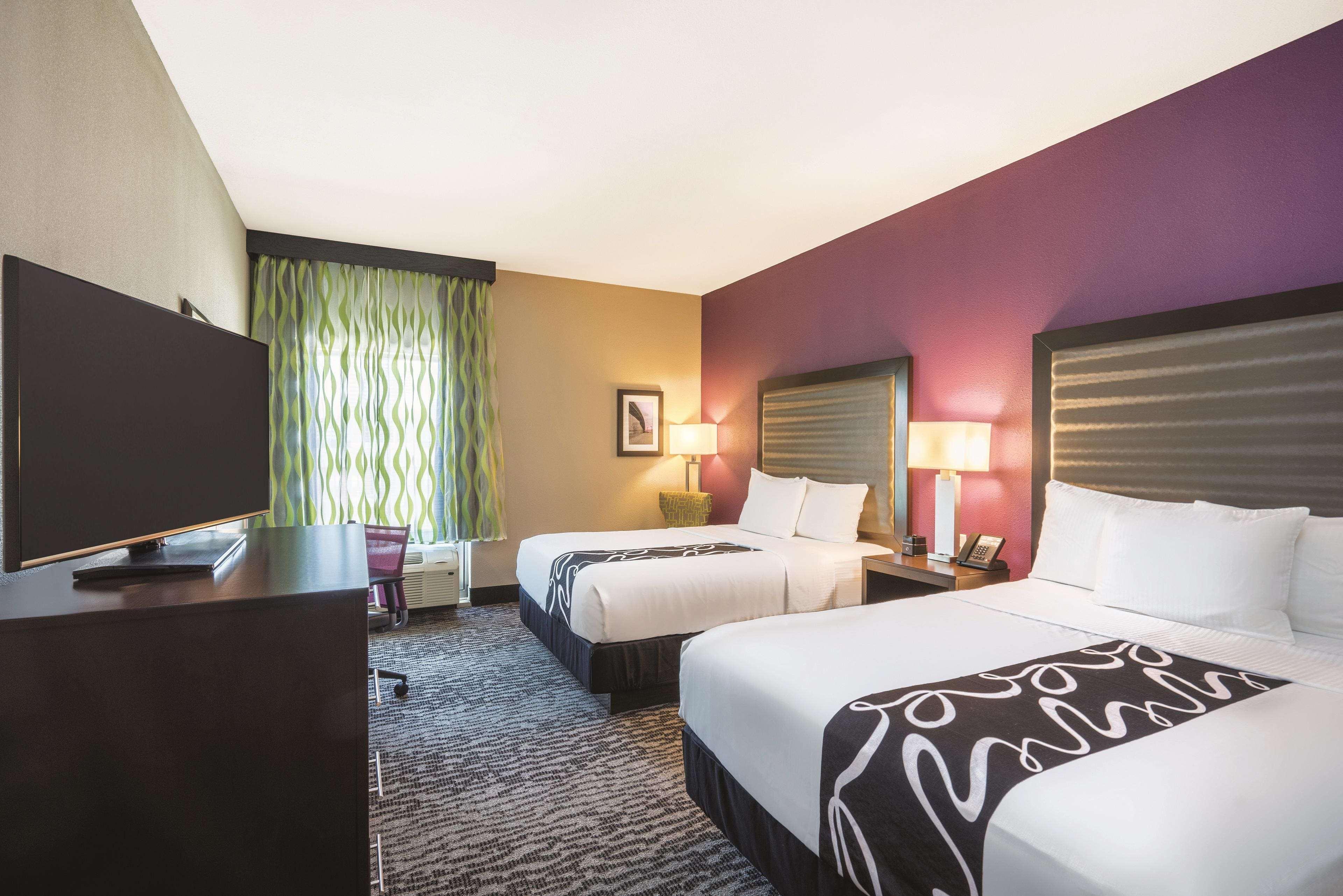 Queen Room with Two Queen Beds