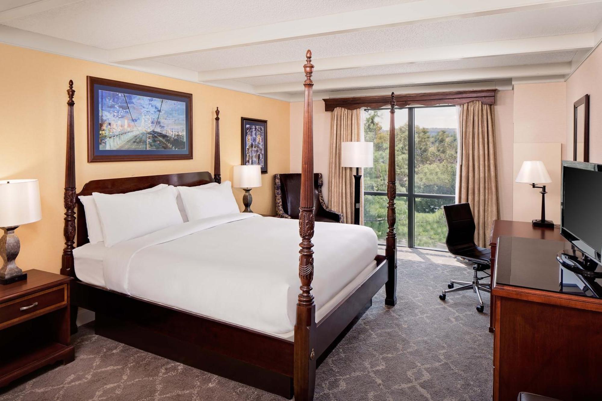 King Room,1557389251:JPEG