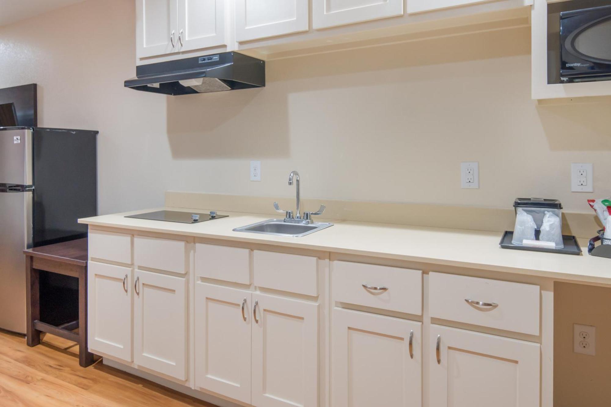 Superior Double Room with Two Double Beds Kitchen - Smoke-Free