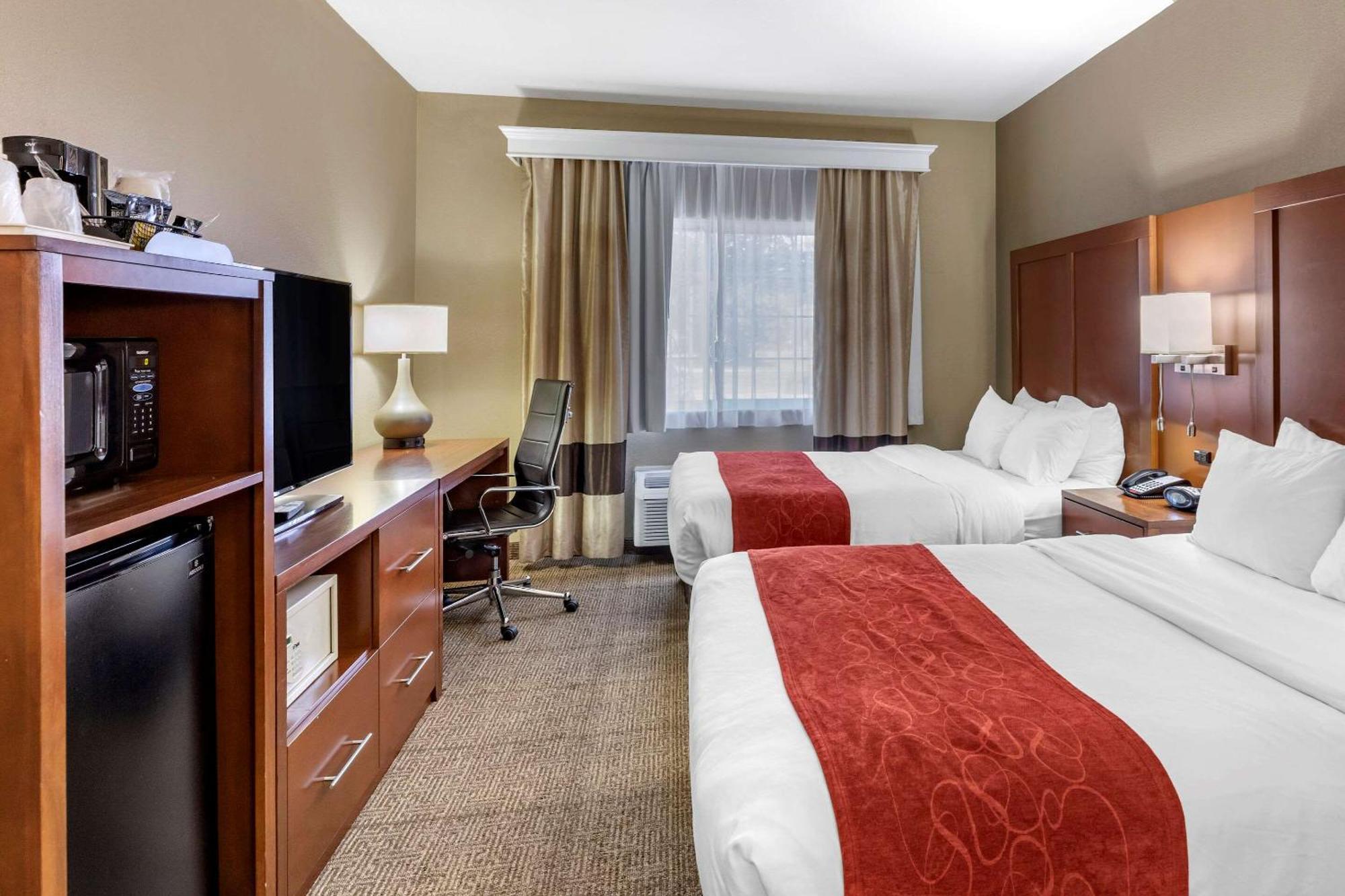 Business Suite - Disability Access/Non-Smoking