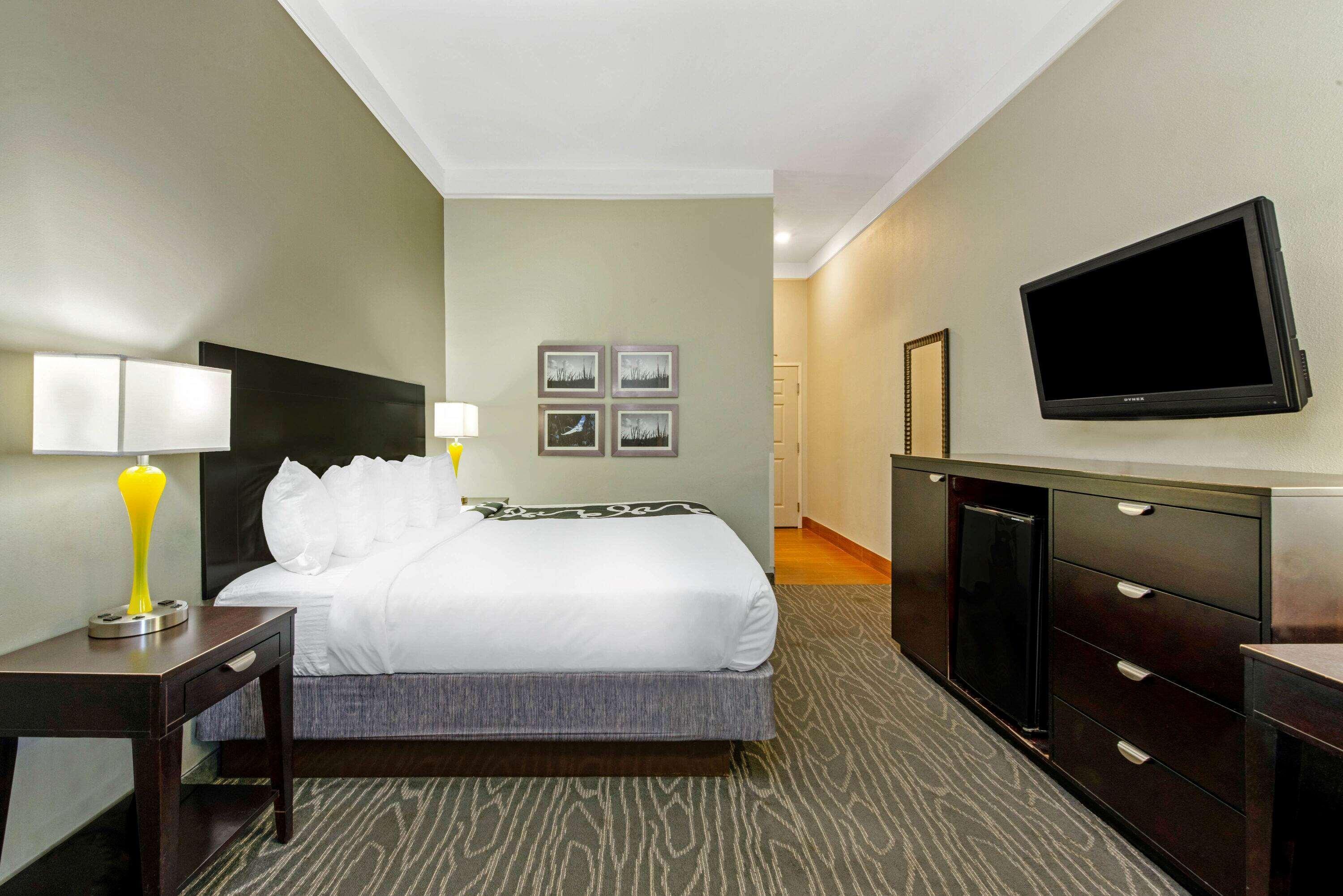 King Room - Mobility Access/Non-Smoking