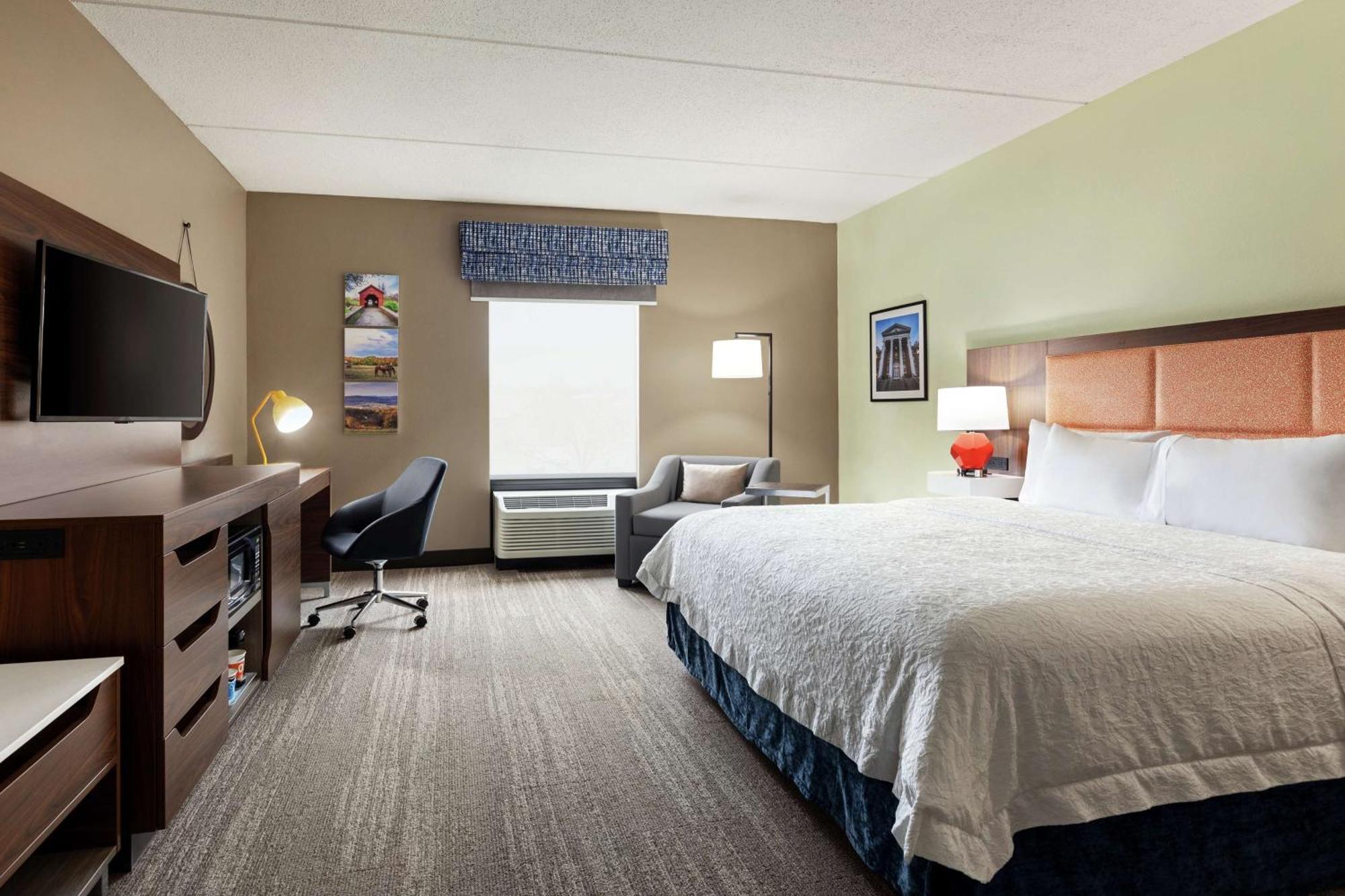 King Room - Hearing Accessible/Non-Smoking