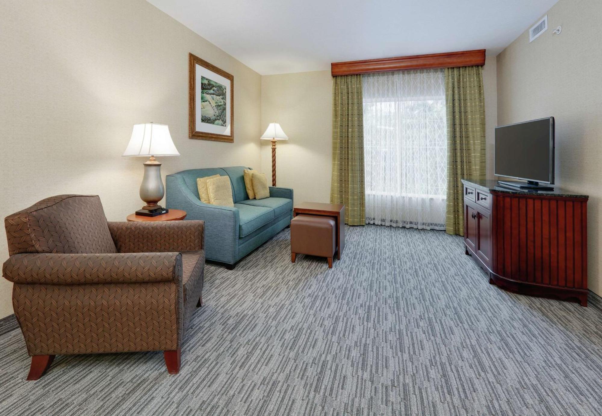 Two-Bedroom Suite,1281433642:JPEG