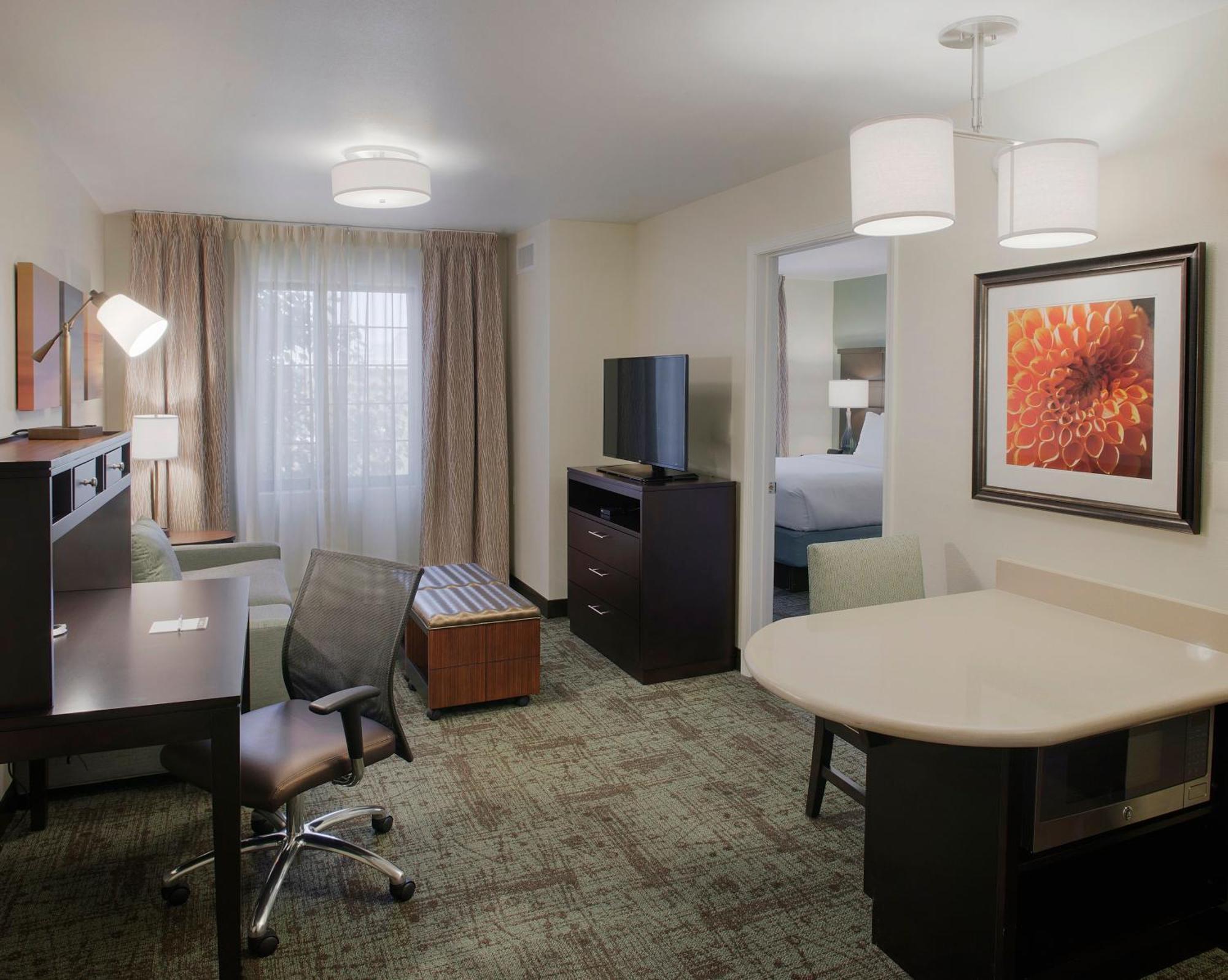 One-Bedroom Suite