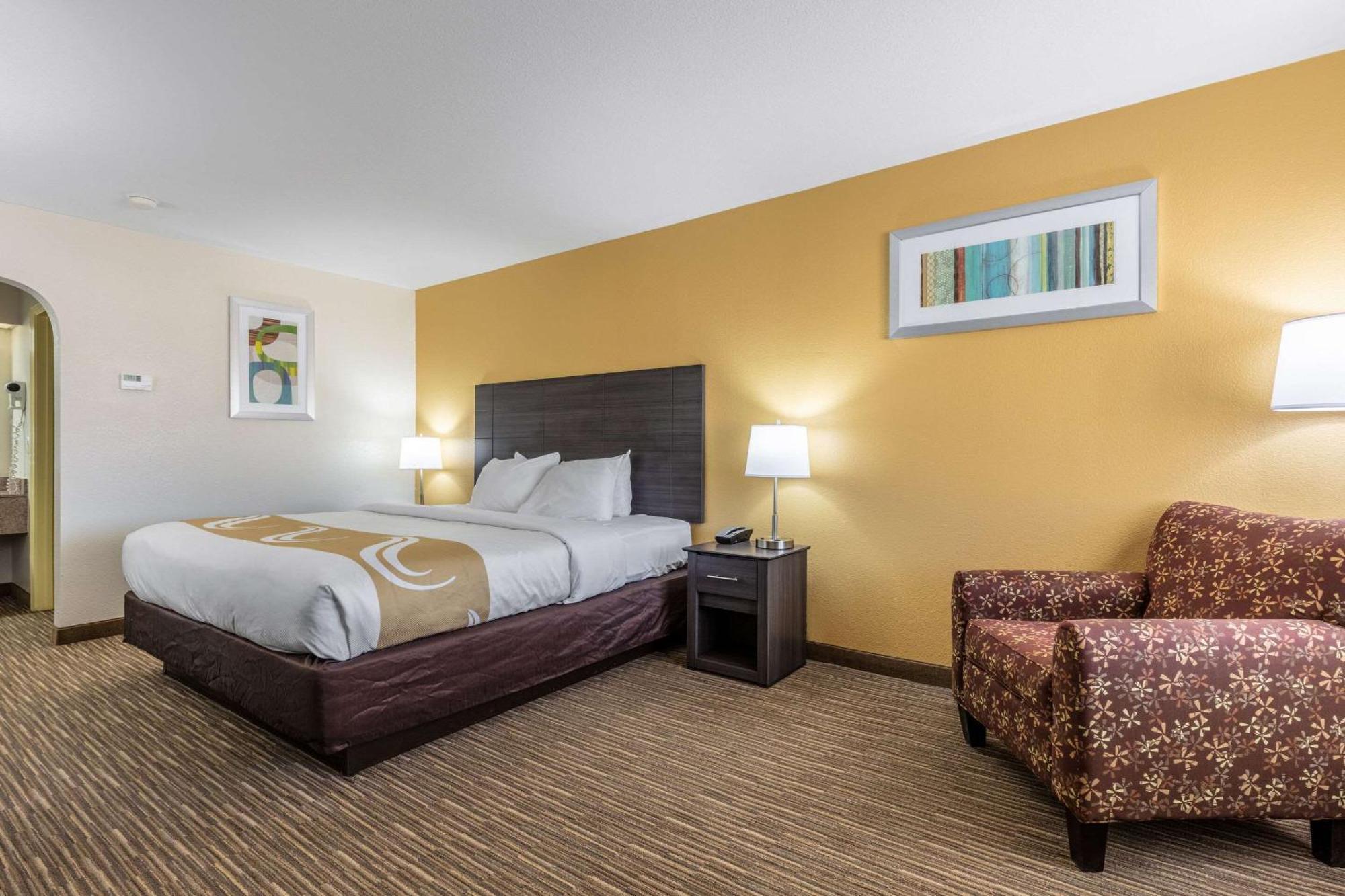 King Room - Disability Access/Non Smoking