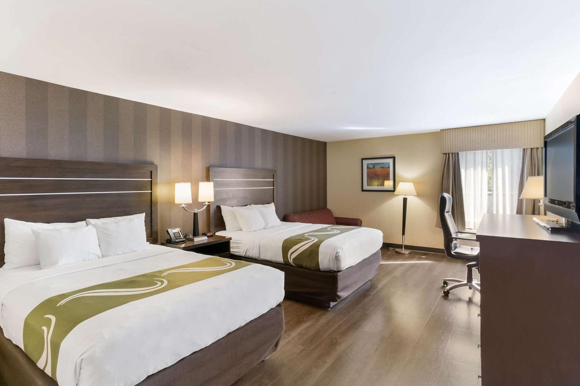 Double Room with Two Double Beds - Non-Smoking