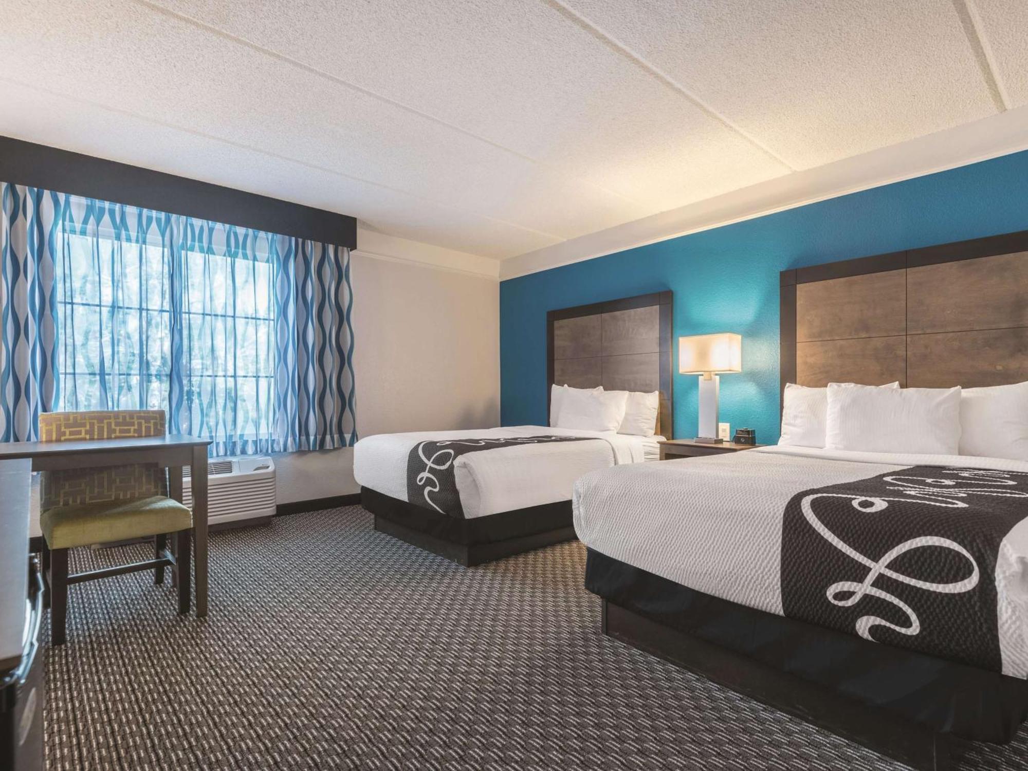 Double Room with Two Double Beds,1281878635:JPEG