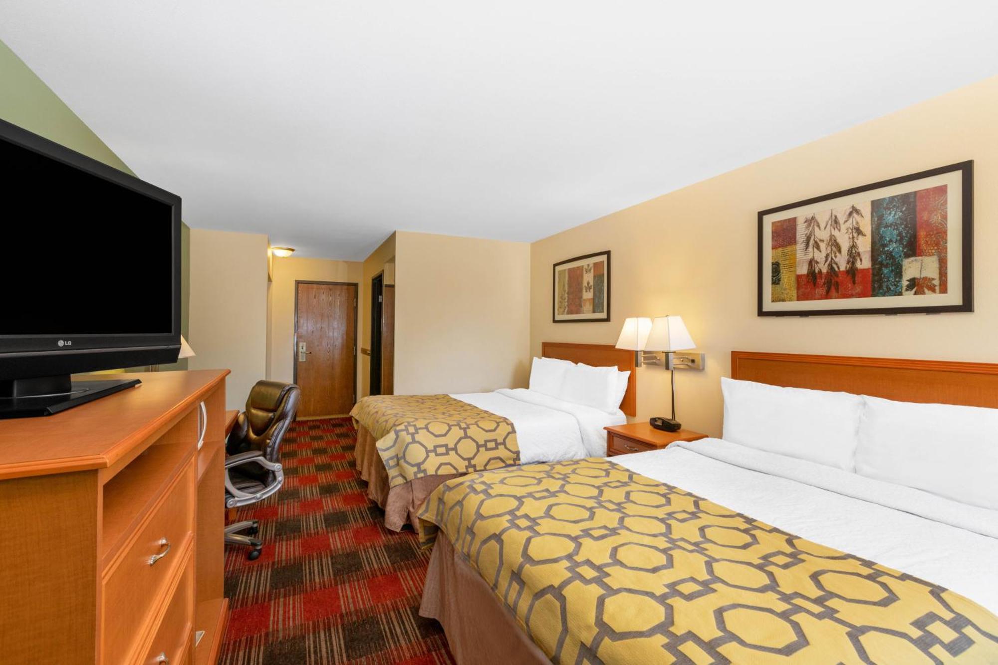 Queen Room with Two Queen Beds - Non-Smoking