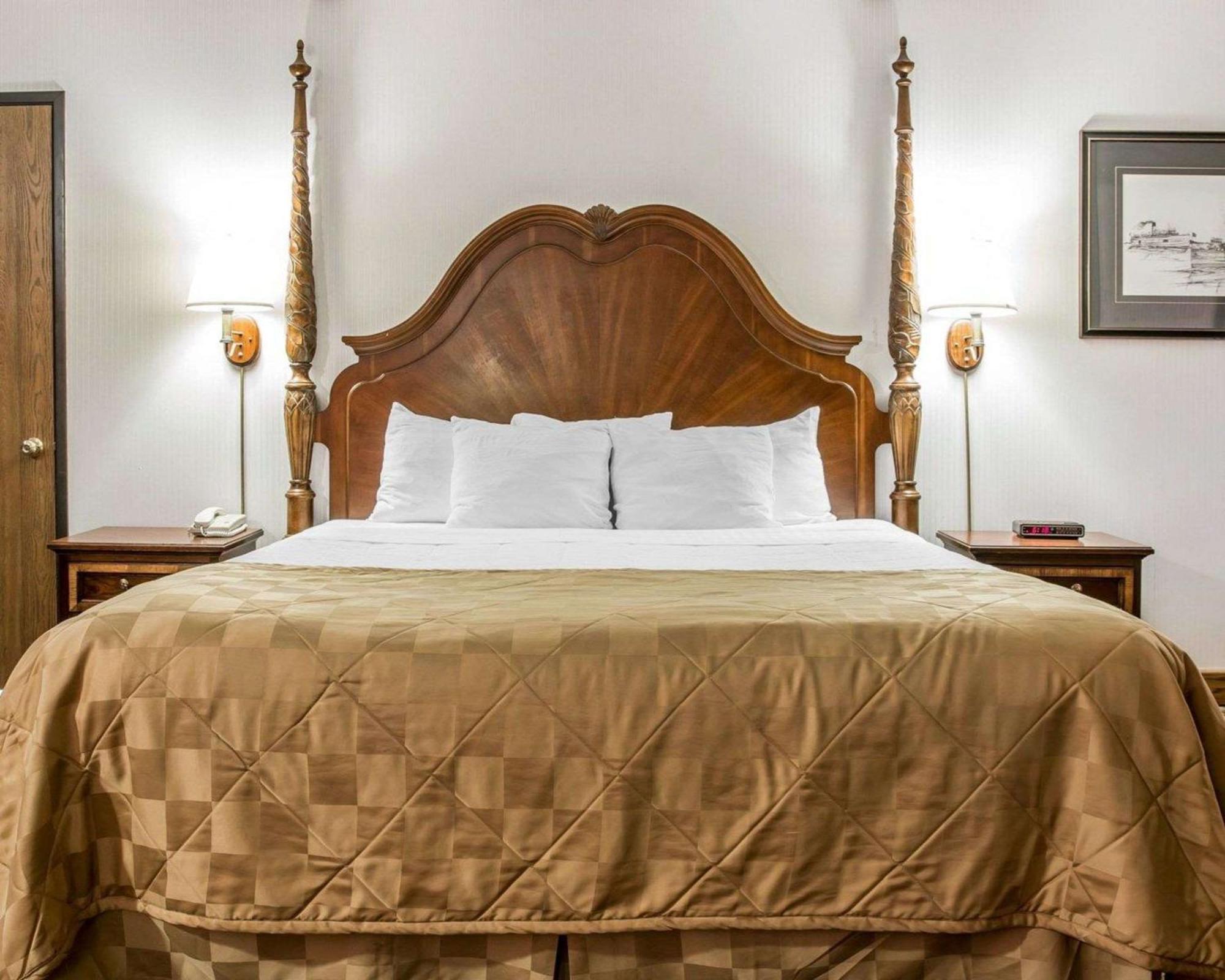 King Room - Lake View