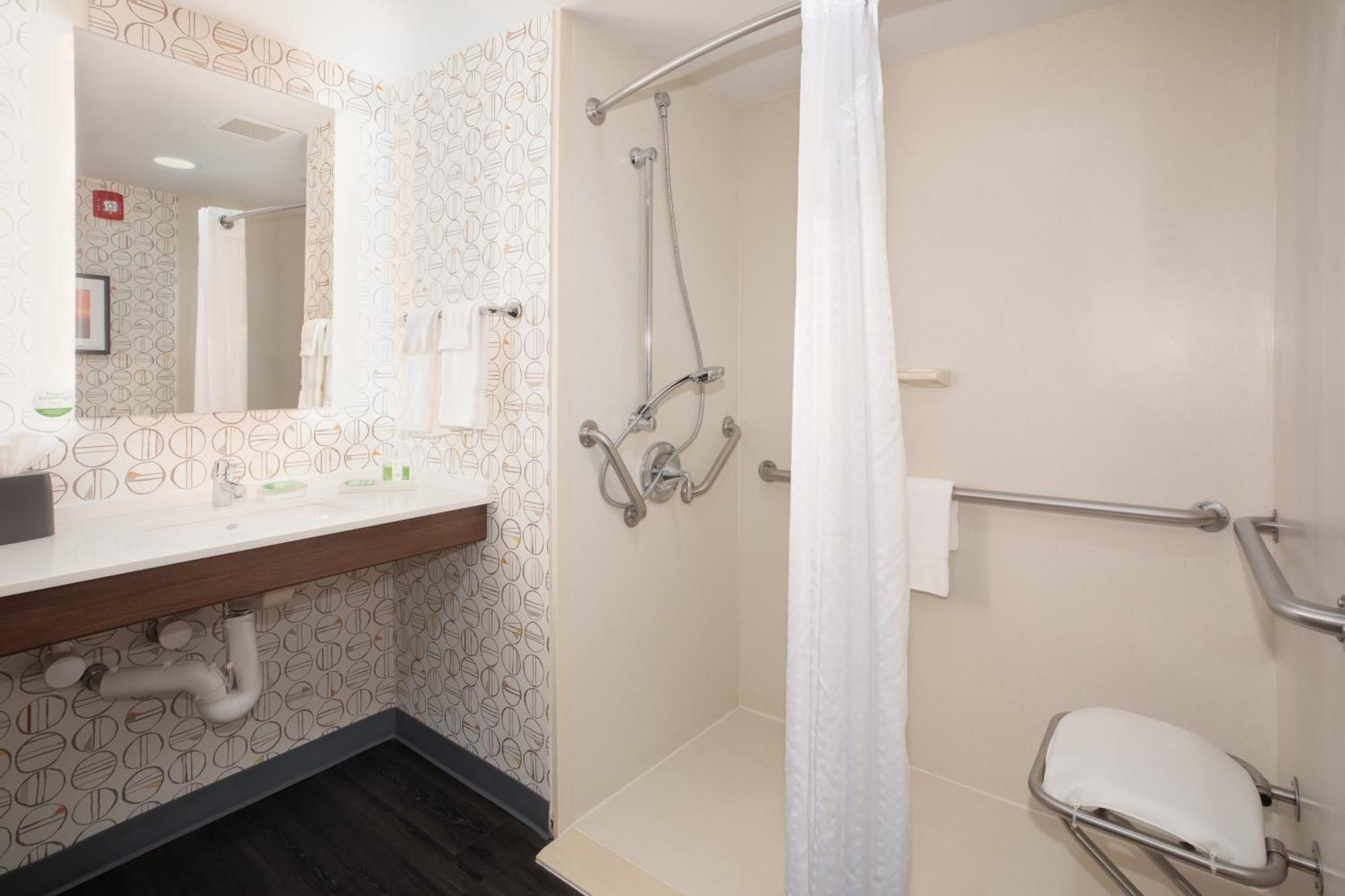 Standard King Room with Roll-In Shower - Communications Access