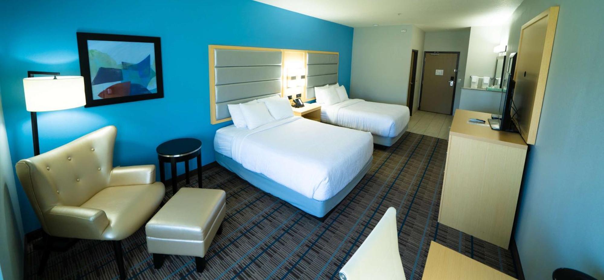Queen Room with Two Queen Beds
