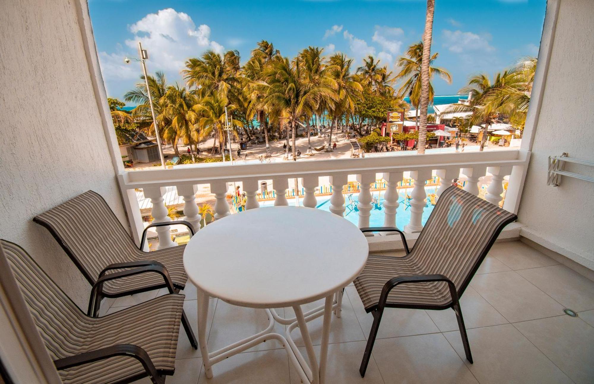 Standard Double or Twin Room with Sea View