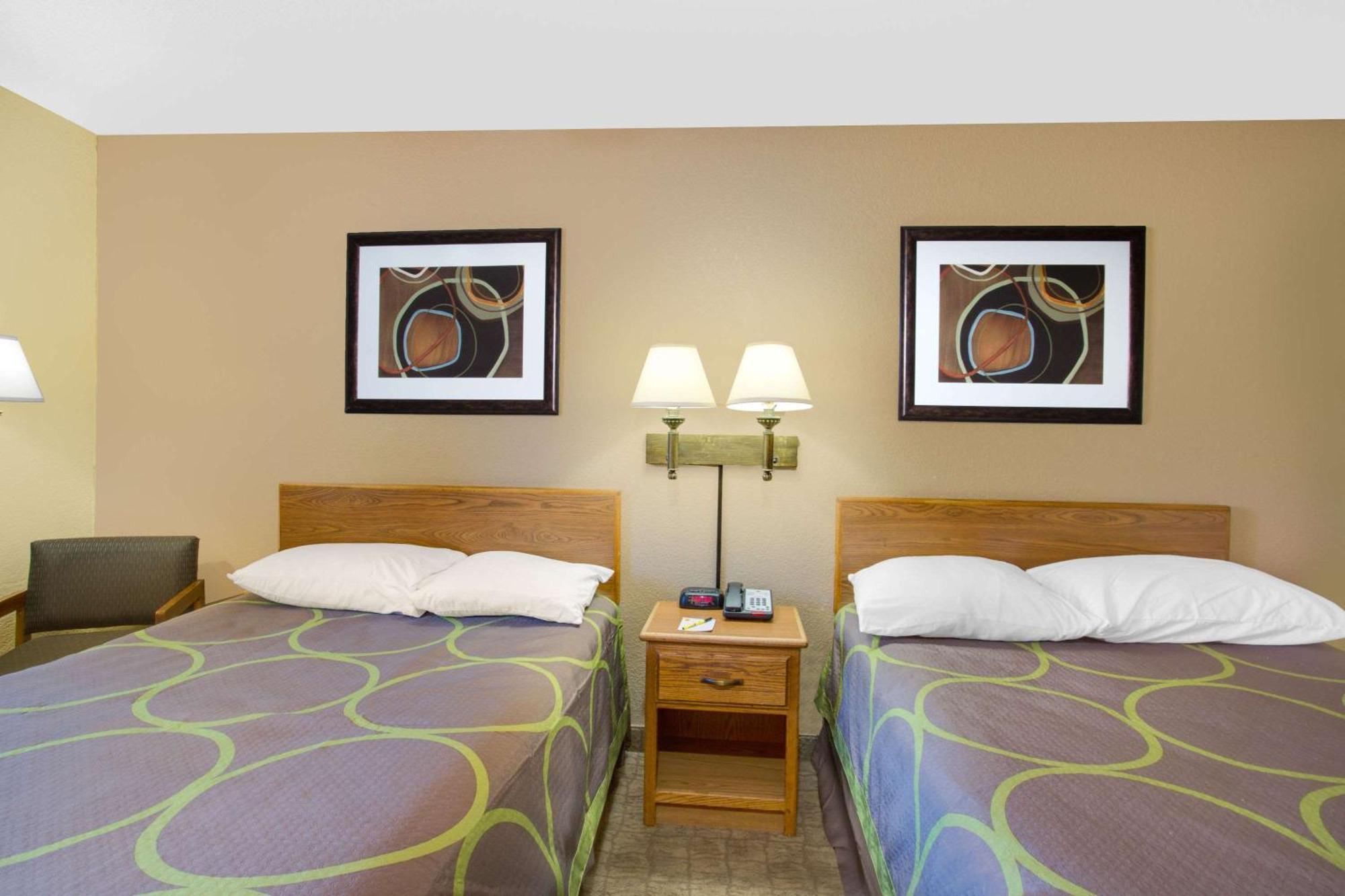 Double Room with Two Double Beds - Non-Smoking