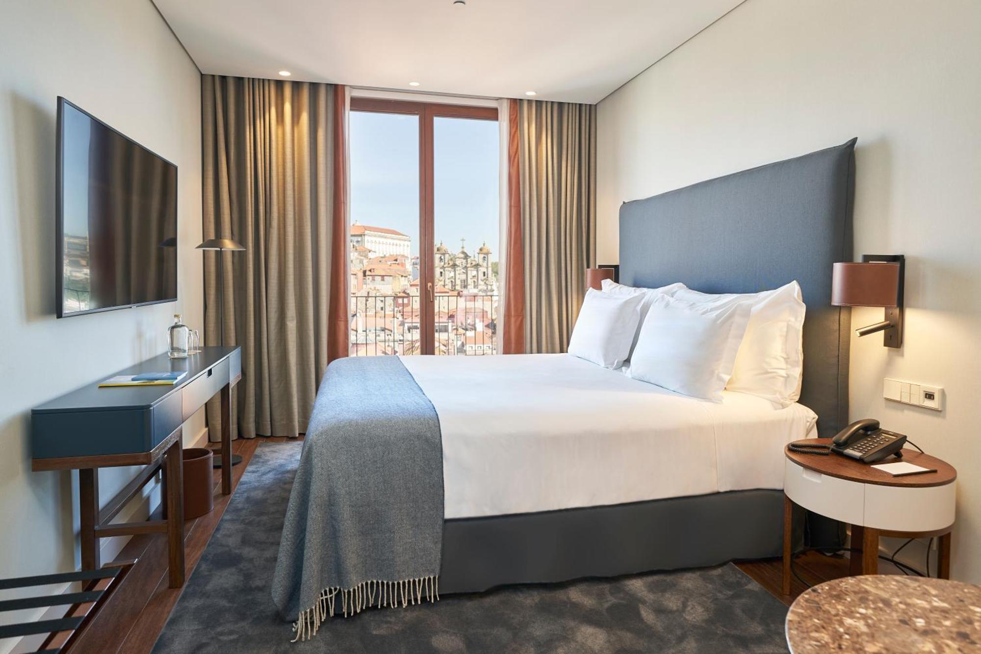 Superior Double Room - Top Floors,1283948464:JPEG